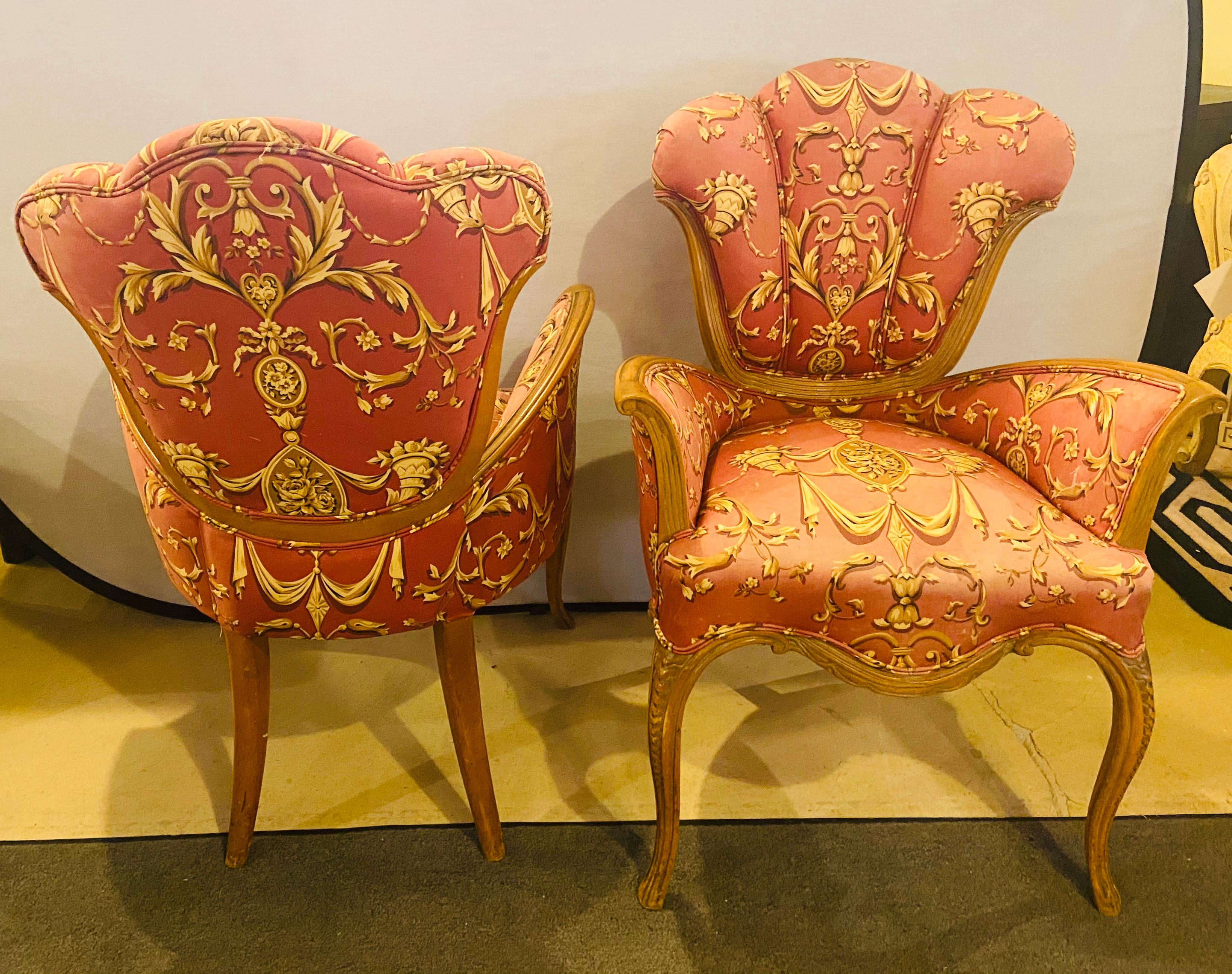 Mid-Century Modern Grosfeld House Sweetheart Chairs, a Fine Carved Pair 1
