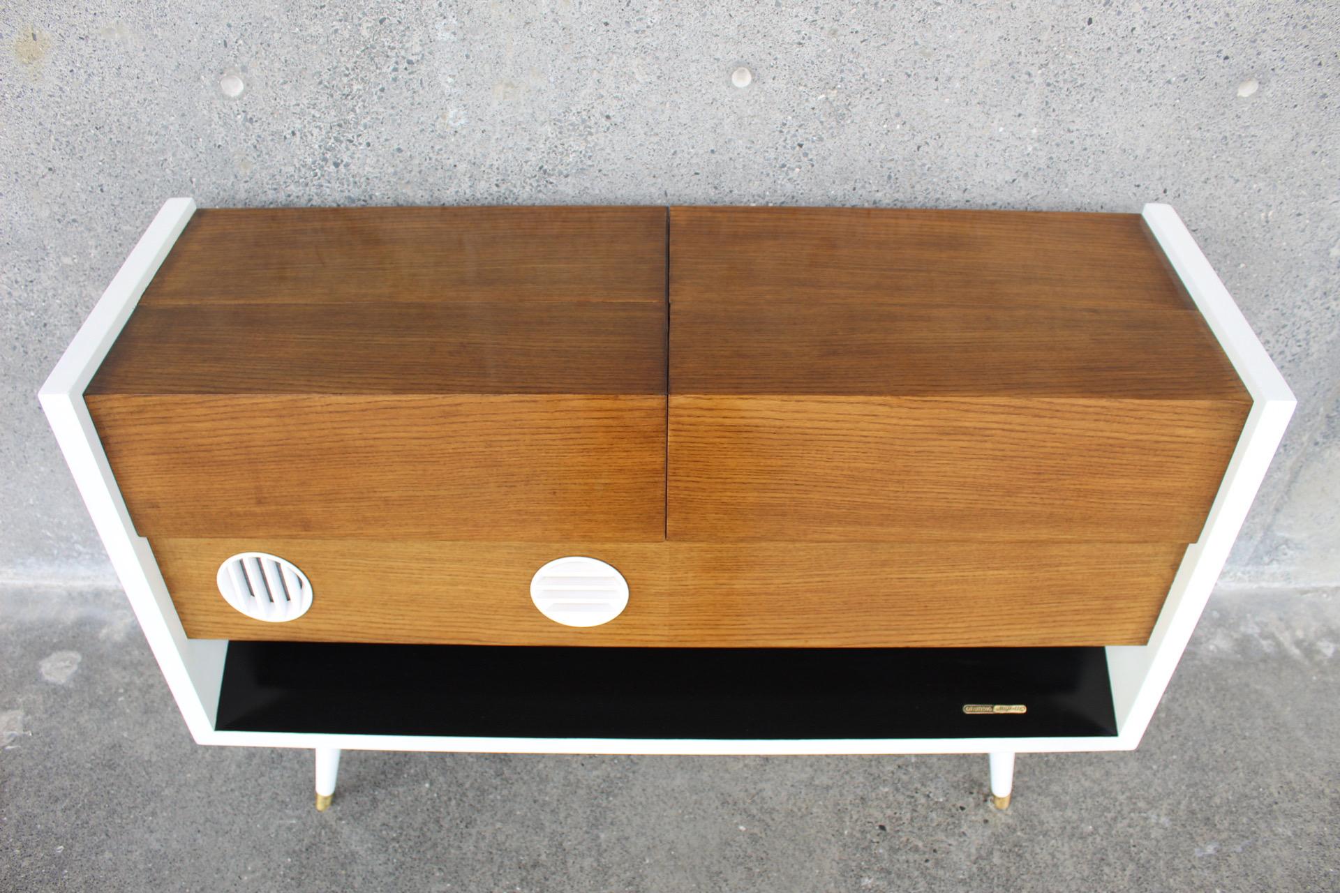 Mid-20th Century Mid-Century Modern Grundig Majestic Stereo Console For Sale