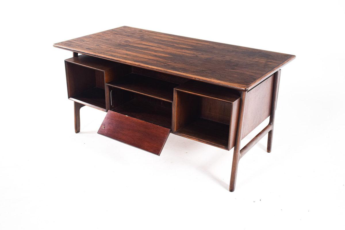 Mid-Century Modern Gunni Omann Rosewood Desk for Omann Yun 5
