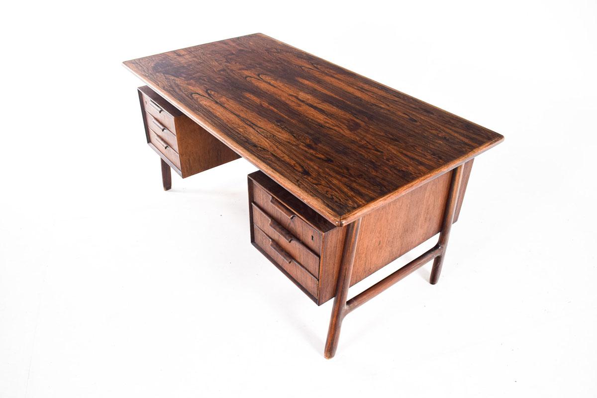 Mid-Century Modern Gunni Omann Rosewood Desk for Omann Yun 1