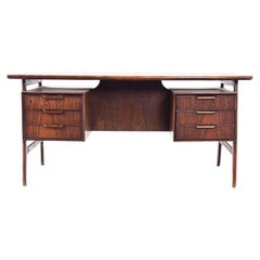 Bureau en bois de rose Gunni Omann, moderne du milieu du siècle dernier, pour Omann Yun