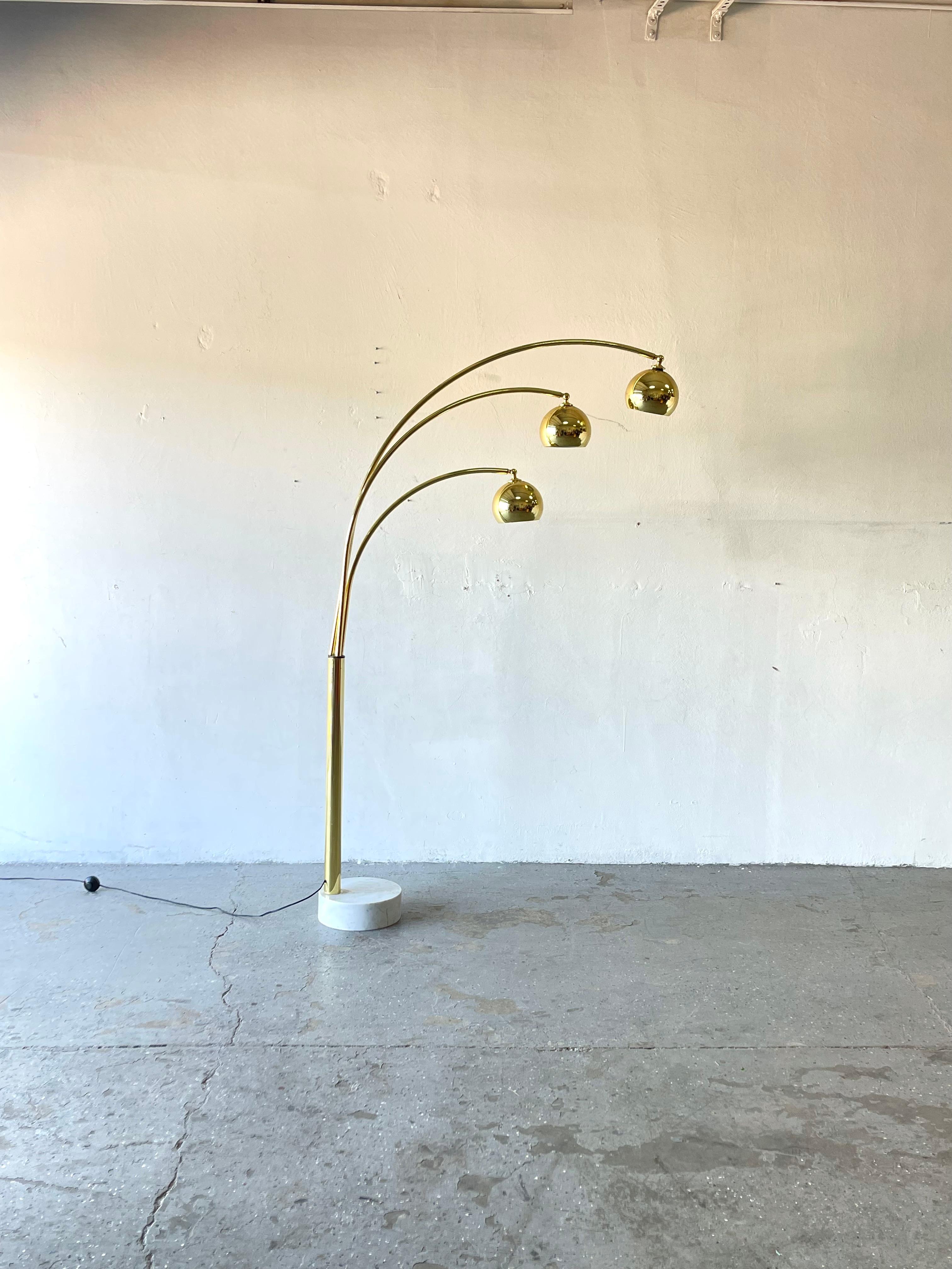 gold arc floor lamp