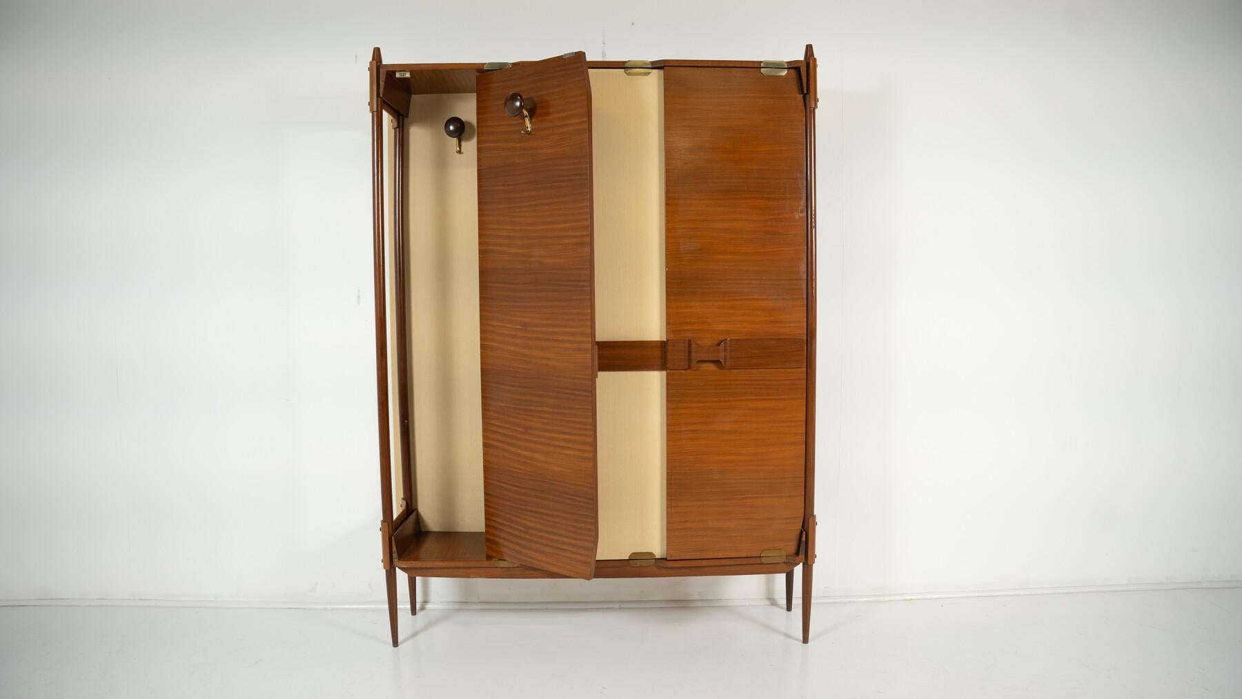 Italian Mid-Century Modern Hallstand/ Coat Hanger , Italy, 1960s For Sale