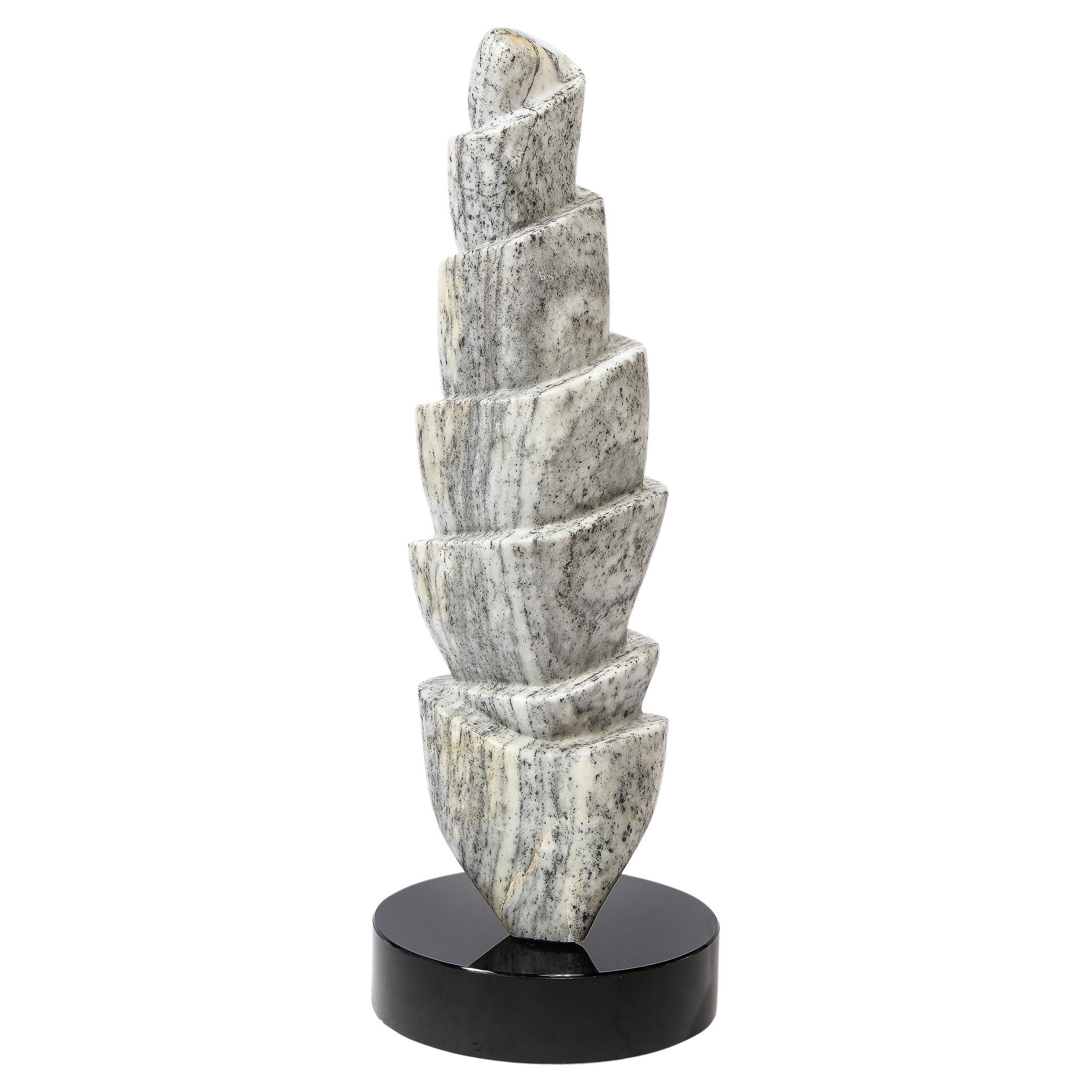 Sculpture en granit de Grisaille sculptée à la main, mi-siècle moderne
