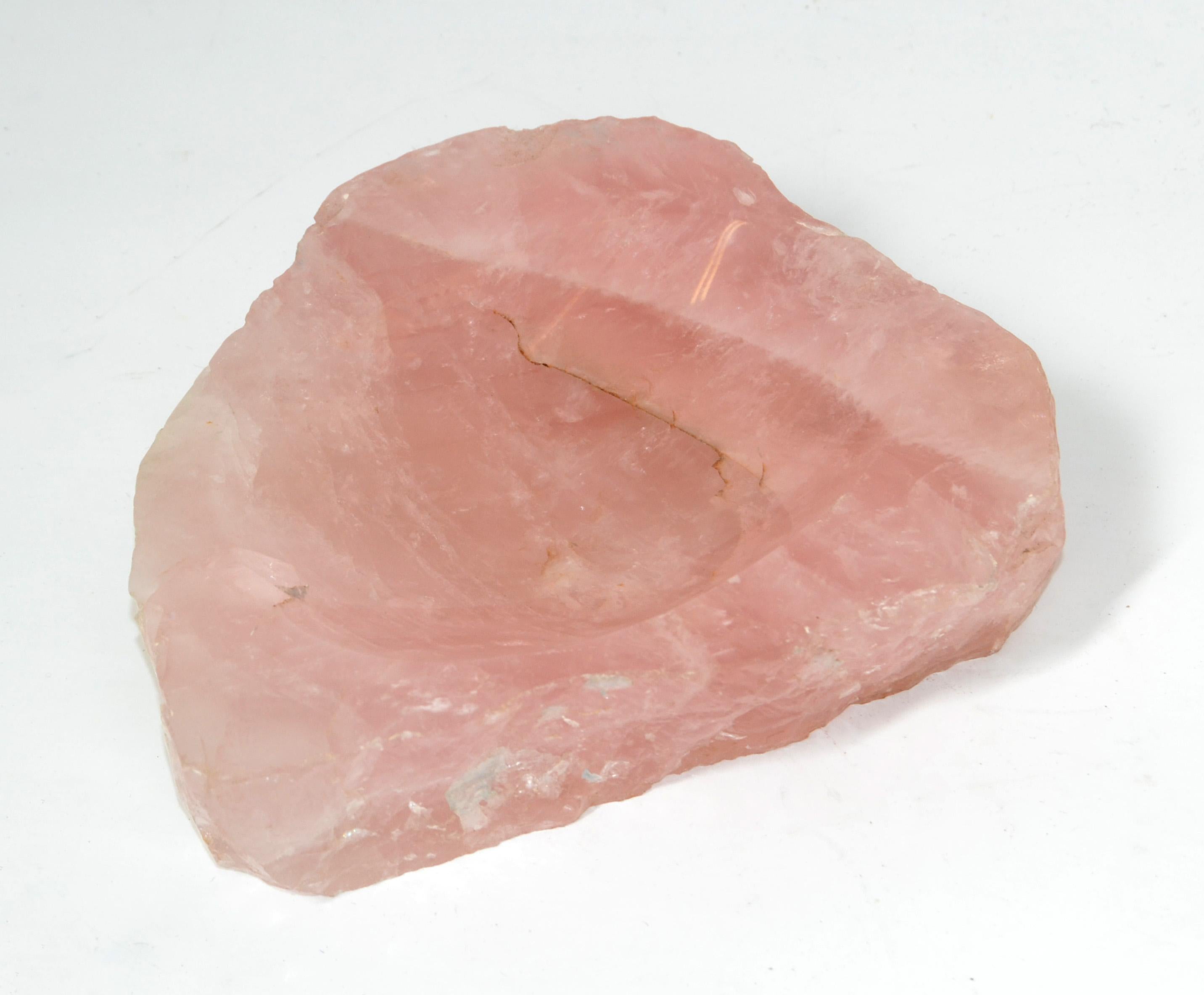 Mid-Century Modern pink and white Mineral Rock ashtray, catchall, vide poche or bowl made in Italy.
Raw Rock Crystal hand carved in a geometric shape.
Great as Ring Dish or Key Bowl on Top of Your Dresser.
