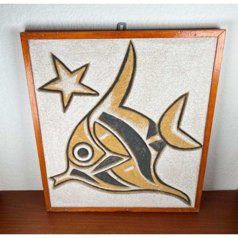 Mid-Century Modern Hand Carved Stone Wall Relief with Fish Design, 1960s In Good Condition For Sale In Hamburg, DE