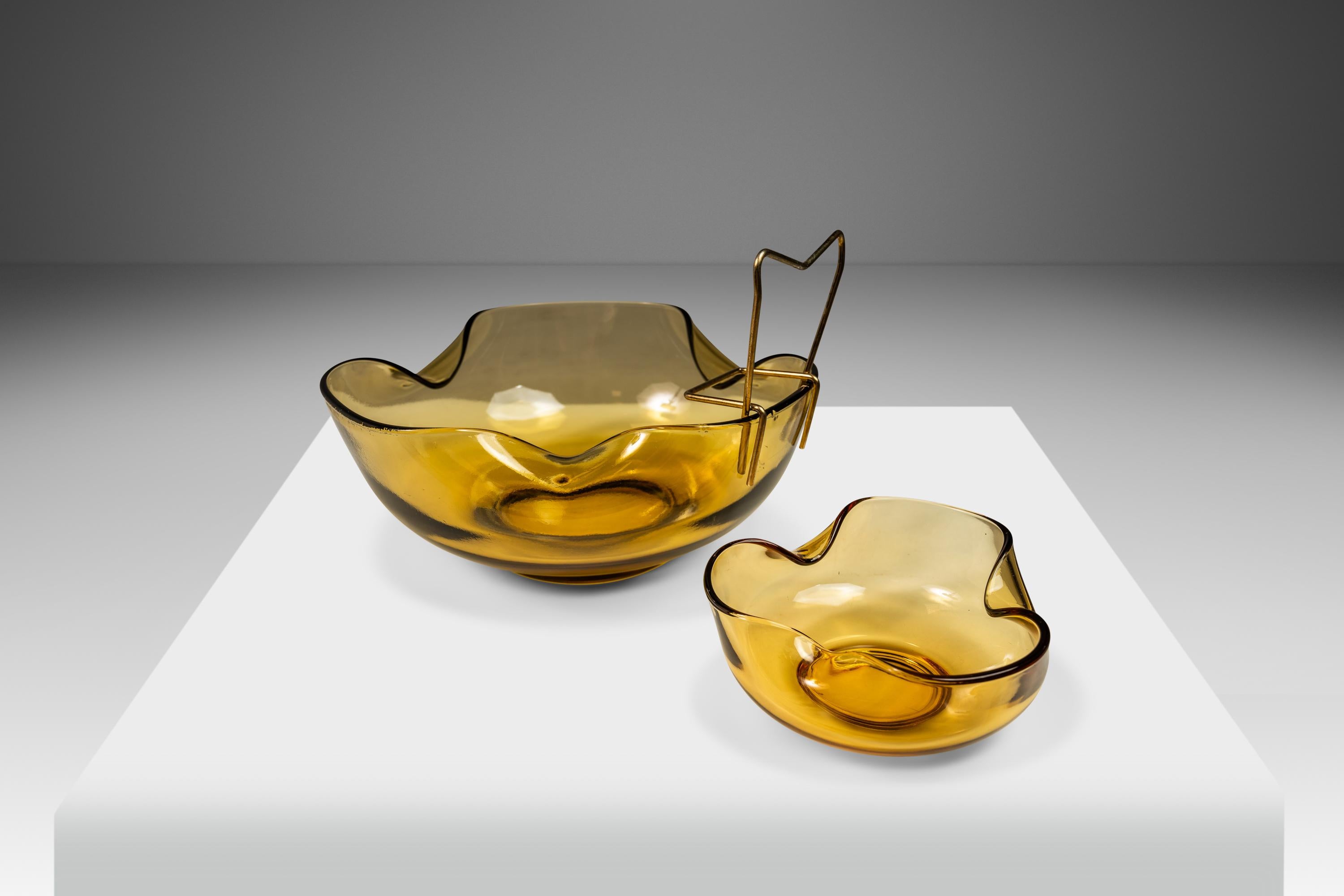Brass Mid-Century Modern Hand-Crafted Amber Glass Chips & Dip Bowls, USA, c. 1960's For Sale