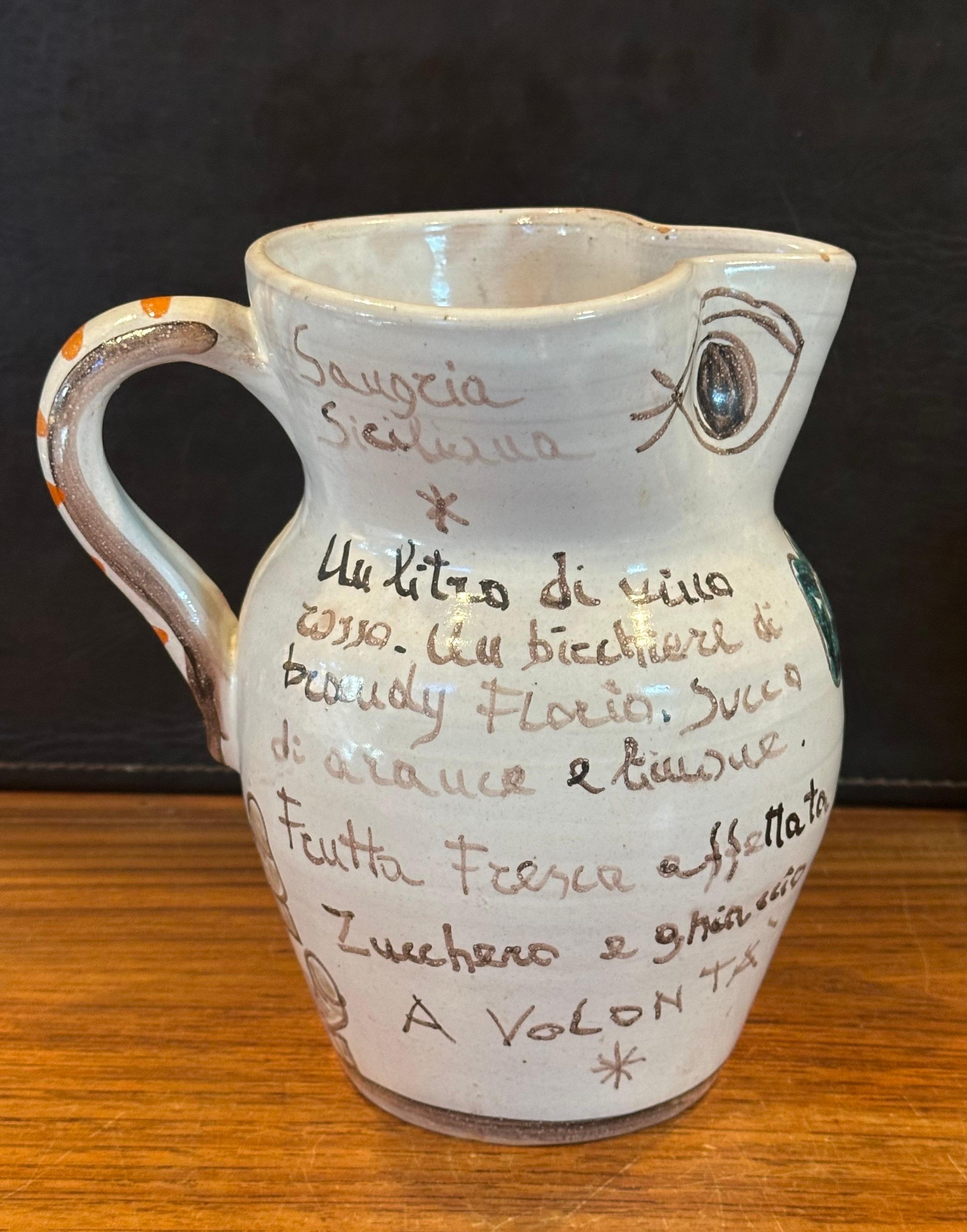 Poteries Pichet Sangria peint à la main par Giovanni Desimone, datant du milieu du siècle dernier en vente