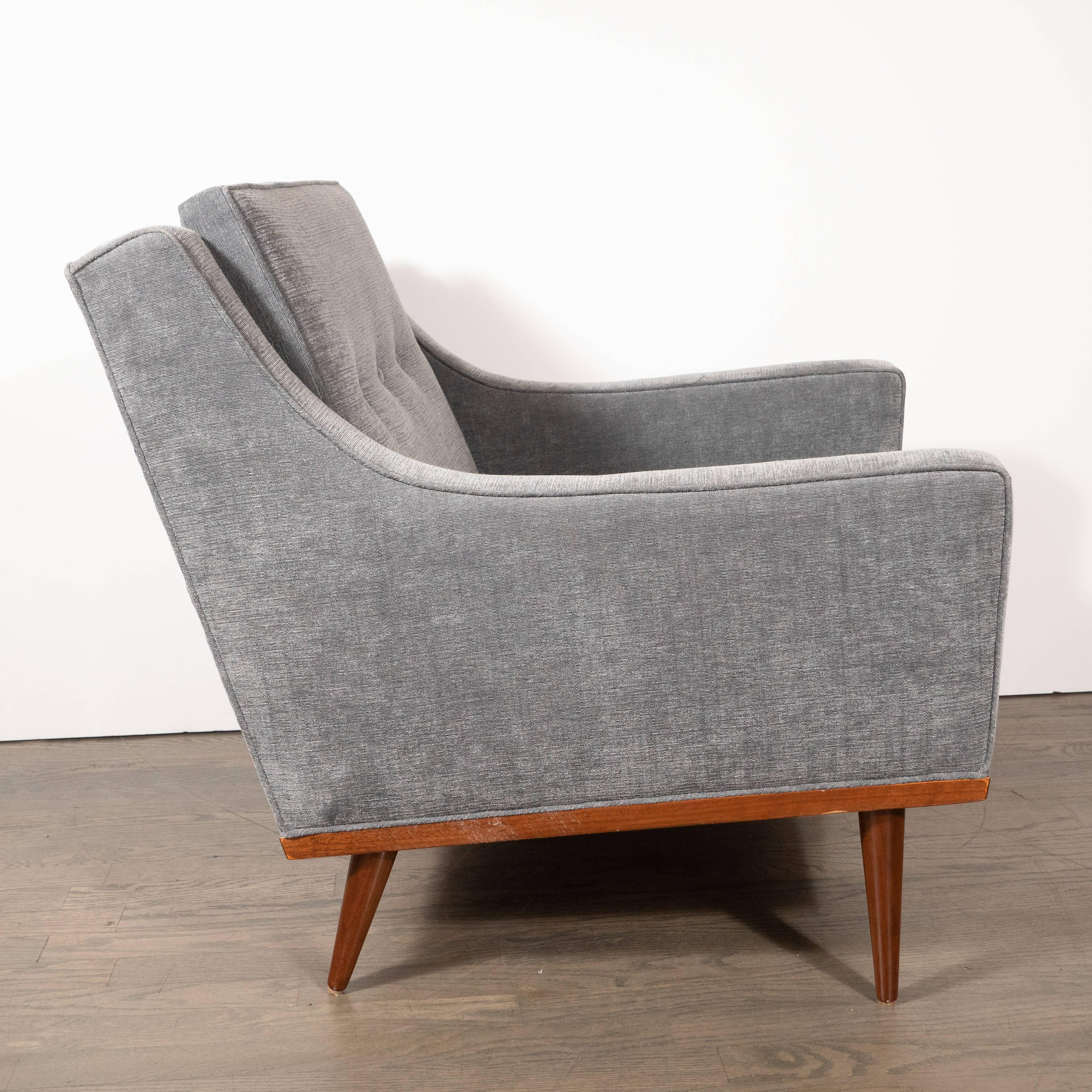Mid-Century Modern Hand Rubbed Walnut Button Back Armchair in Dove Gray Fabric In Excellent Condition For Sale In New York, NY
