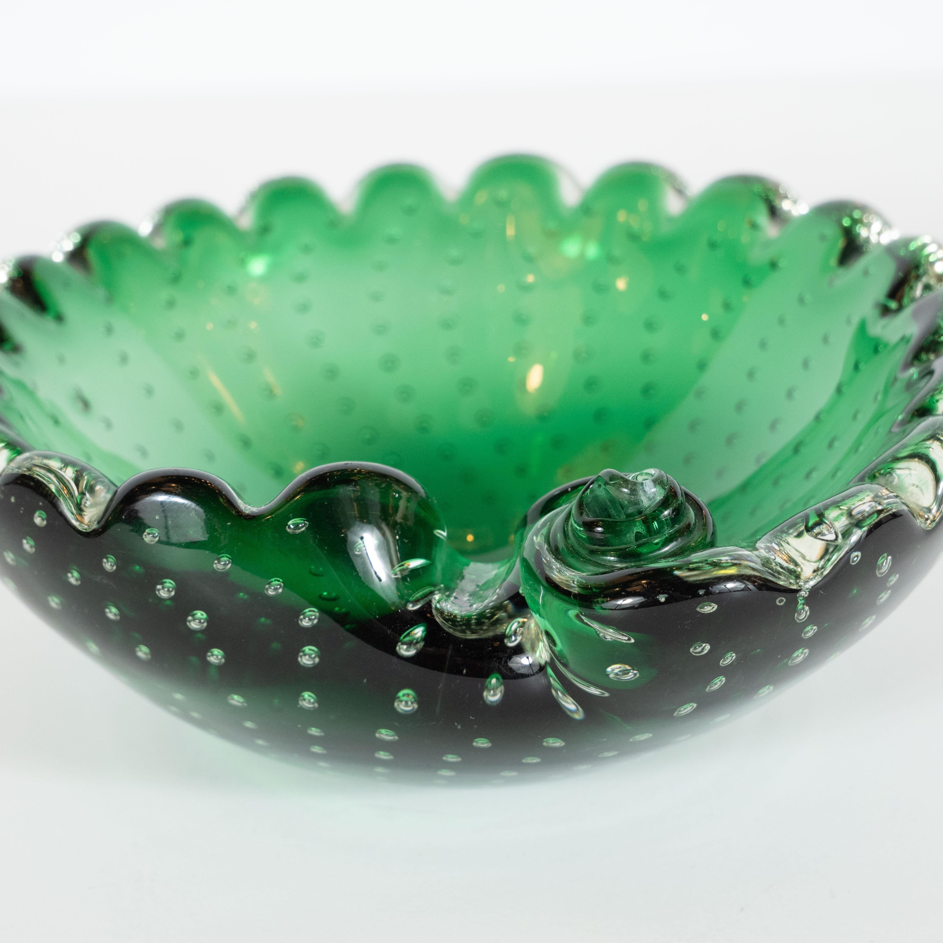 Mid-Century Modern Handblown Bullicante Murano Emerald Glass Bowl In Excellent Condition In New York, NY