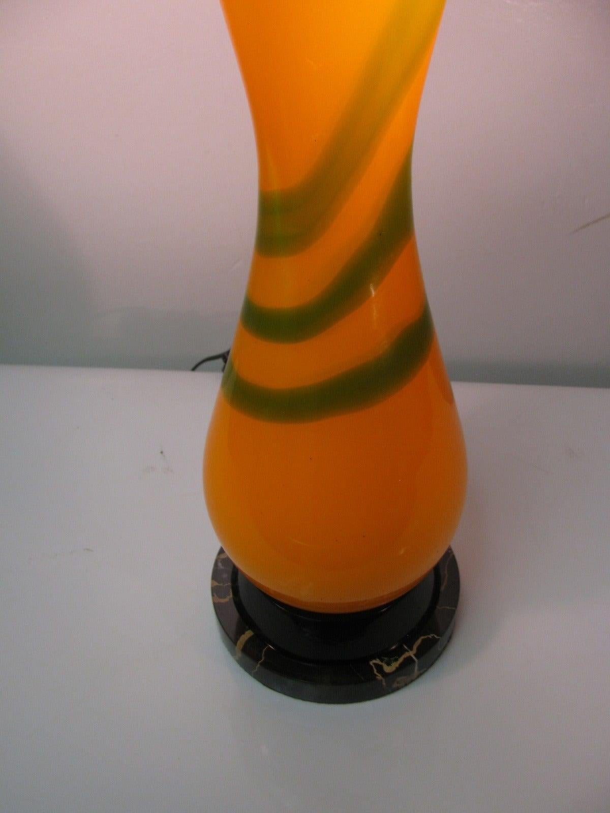 Hand-Crafted Mid-Century Modern Handblown Italian  Murano Art Glass Table Lamp For Sale