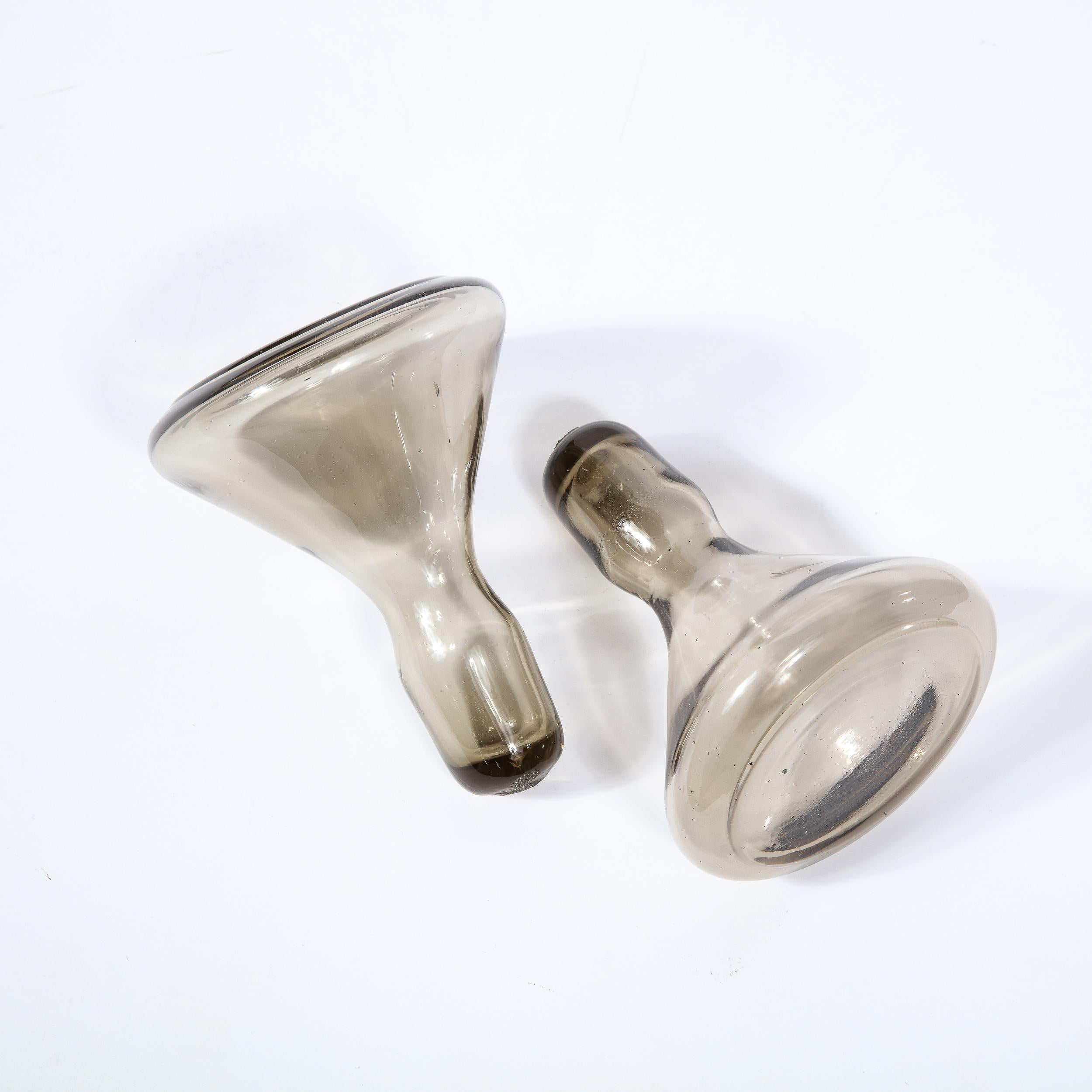 Mid-Century Modern mundgeblasene Gradient-Smoking-Muranoglas-Stundenglaskaraffen im Angebot 4