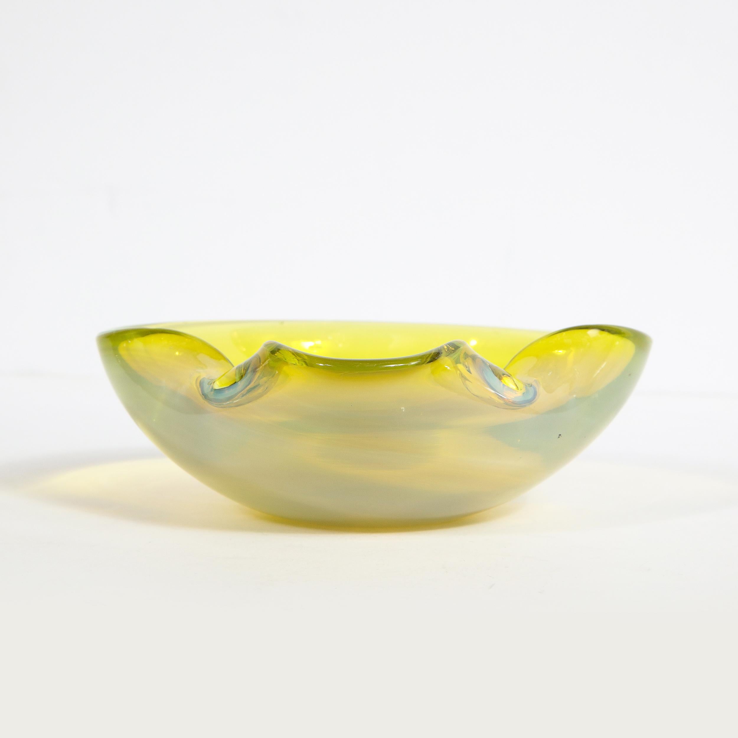 Mid-Century Modern Hand Blown Murano Chartreuse and Opalescent Glass Bowl 7