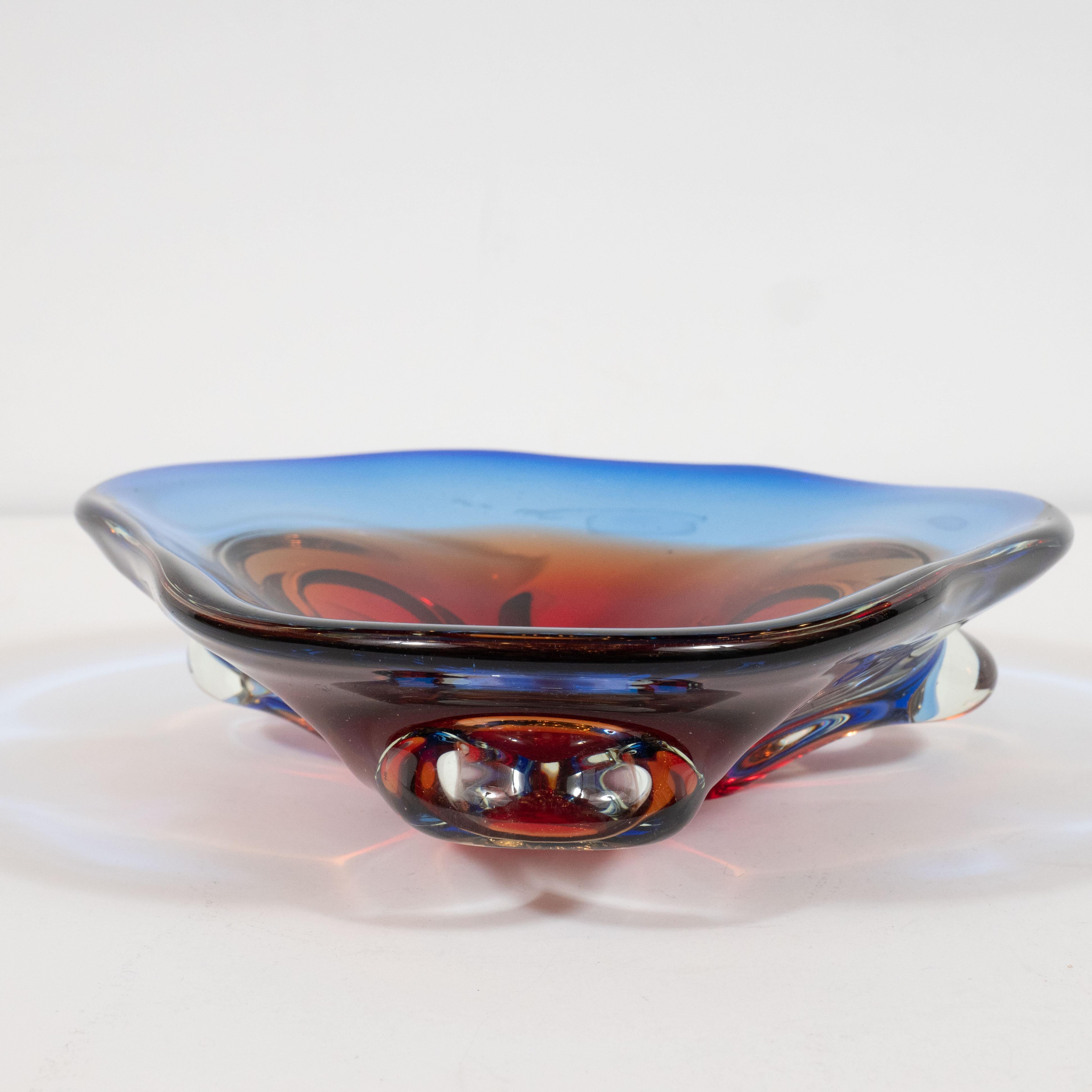 Mid-Century Modern Hand blown Murano Ruby / Emerald Amorphic Decorative Bowl In Excellent Condition In New York, NY