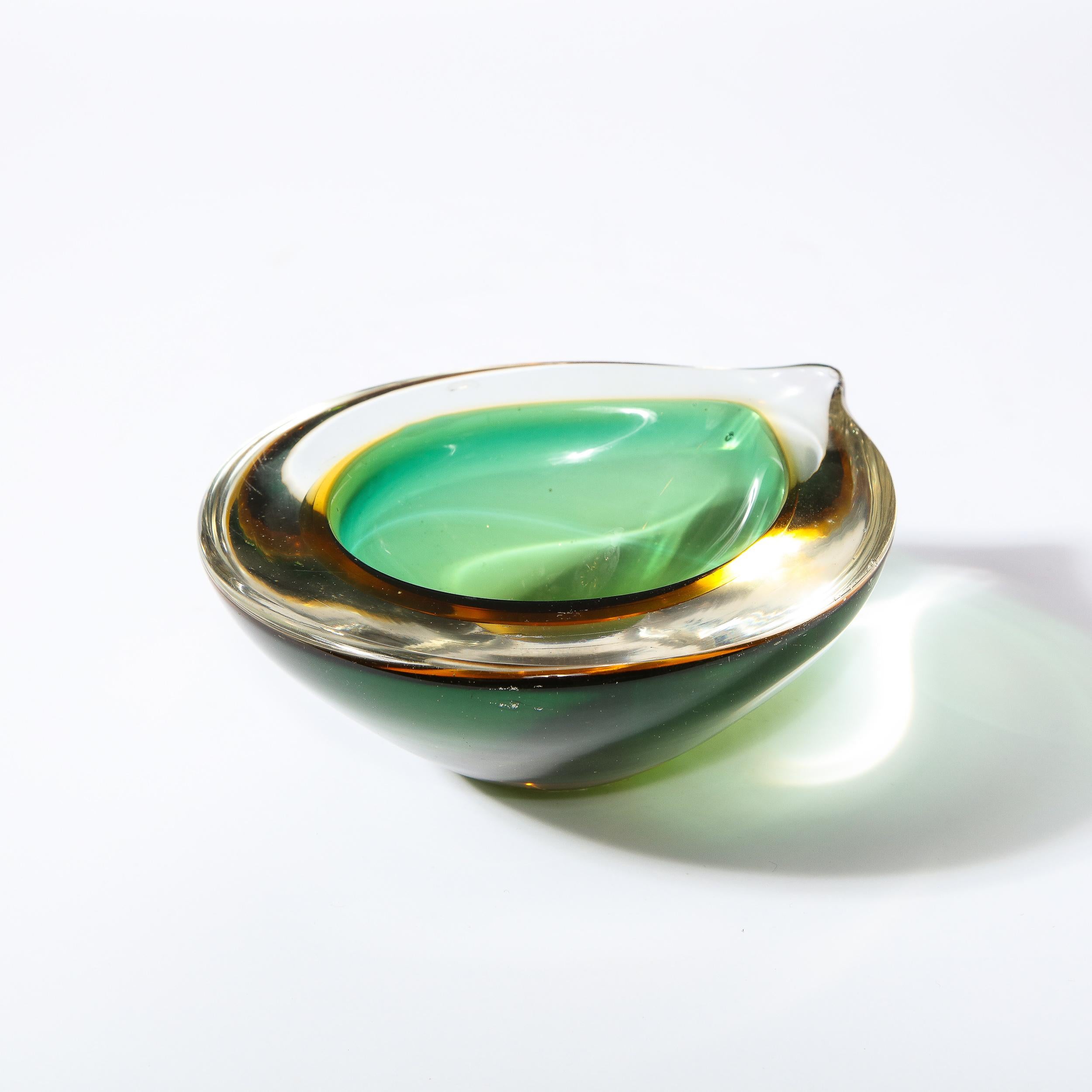 Mid-Century Modern Handblown Ovoid Bowl in Citrine and Emerald 6