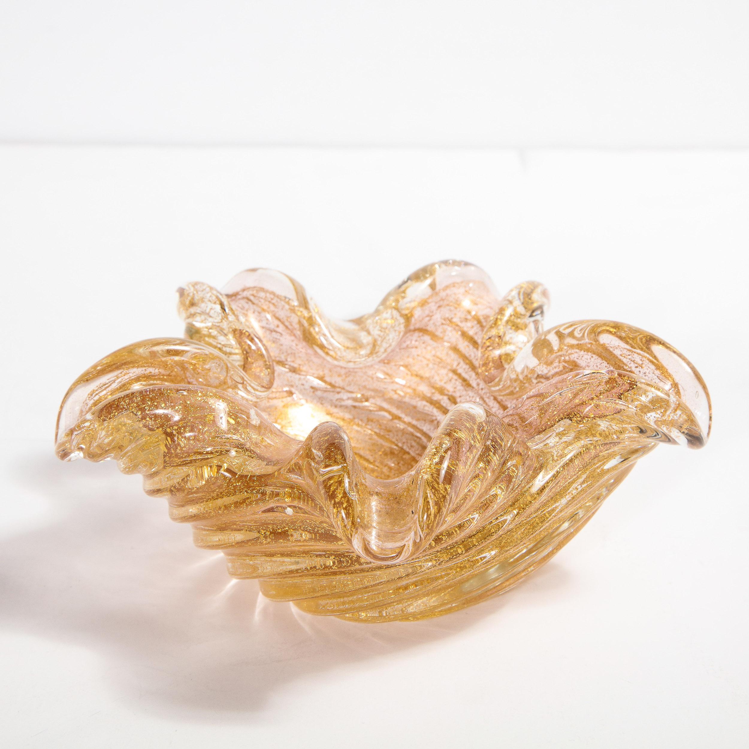 Mid-Century Modern Handblown Translucent Murano Bowl w/ 24kt Yellow Gold Fleck In Excellent Condition In New York, NY