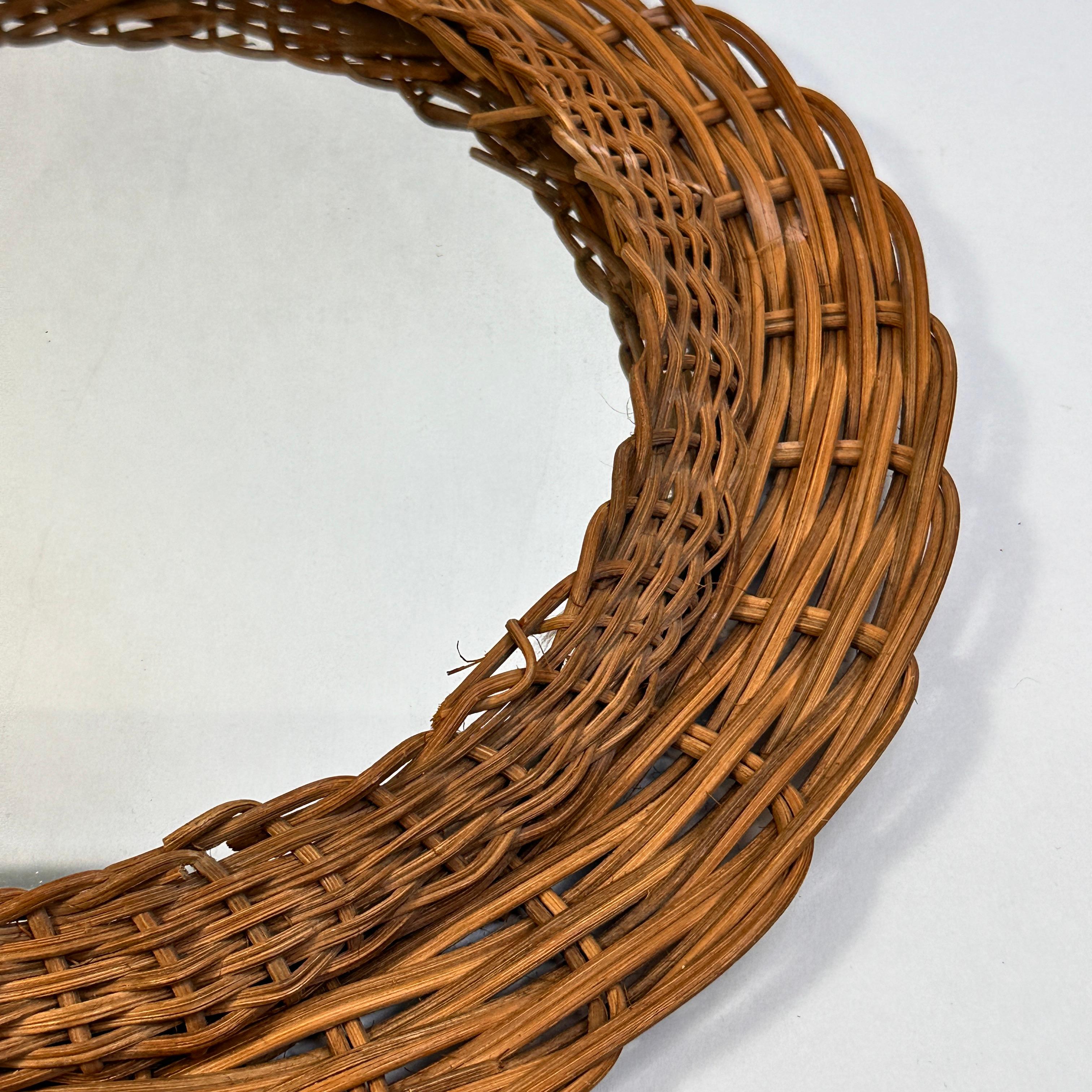 Mid-Century Modern Handcrafted Braided Rattan Mirror, Germany, 1960s In Good Condition For Sale In Nuernberg, DE
