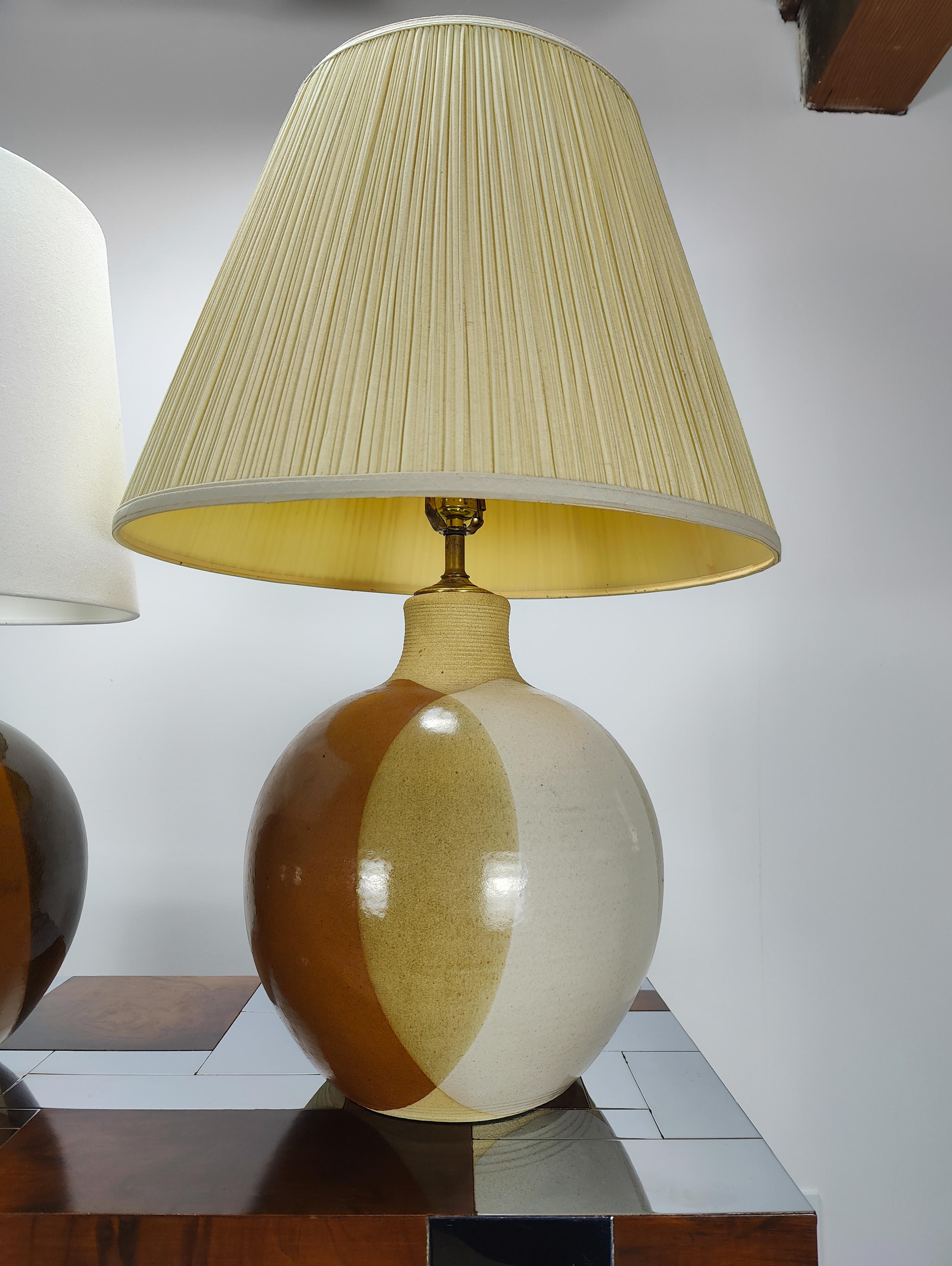 American Mid-Century Modern Handmade Ceramic Table Lamps by Larry and and Terry Brown For Sale