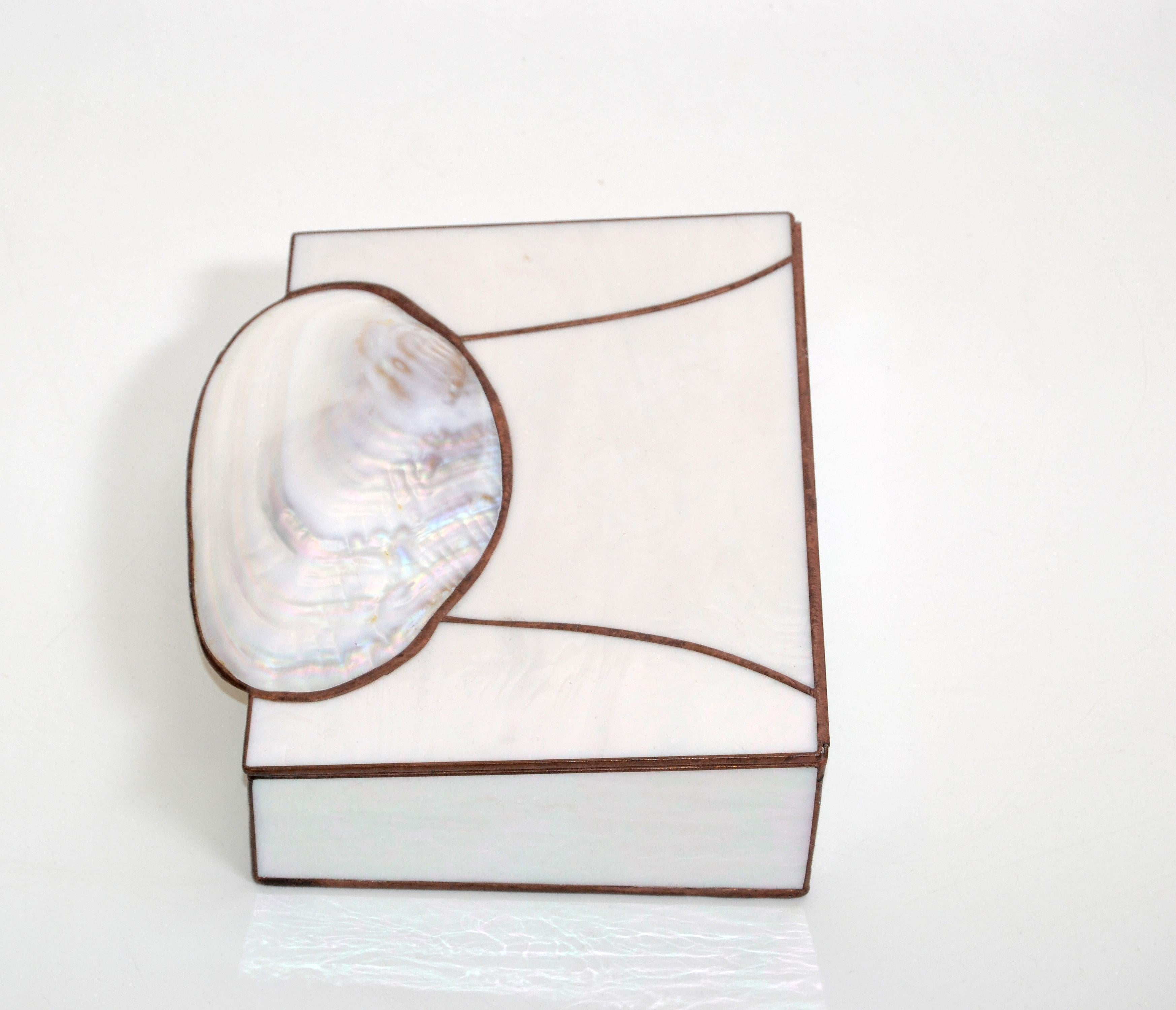 20th Century Mid-Century Modern Handmade Nautical Mother of Pearl & Seashell Decorative Box For Sale