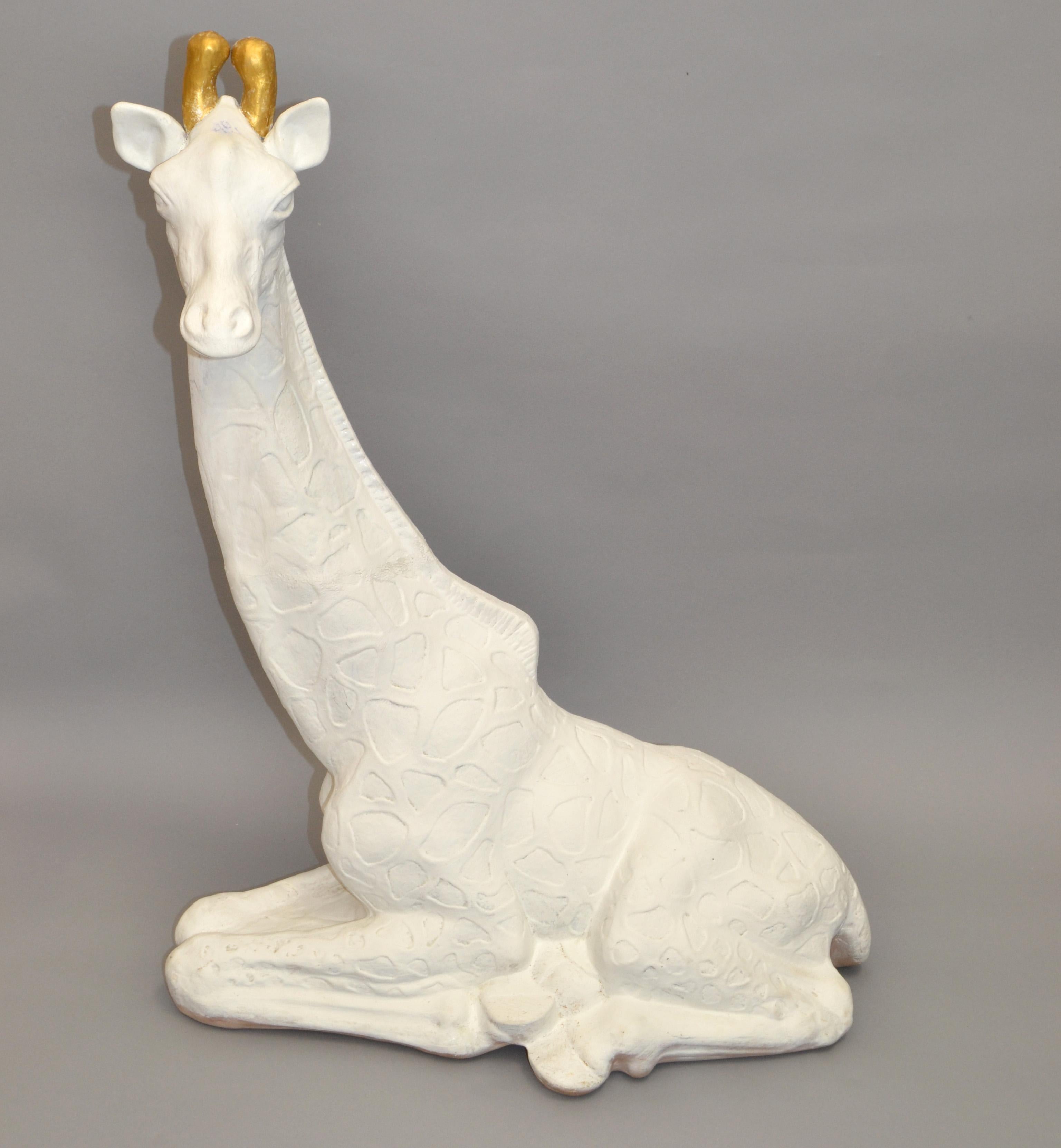 Mid-Century Modern Handmade White & Gold Finish Plaster Giraffe Animal Sculpture For Sale 5