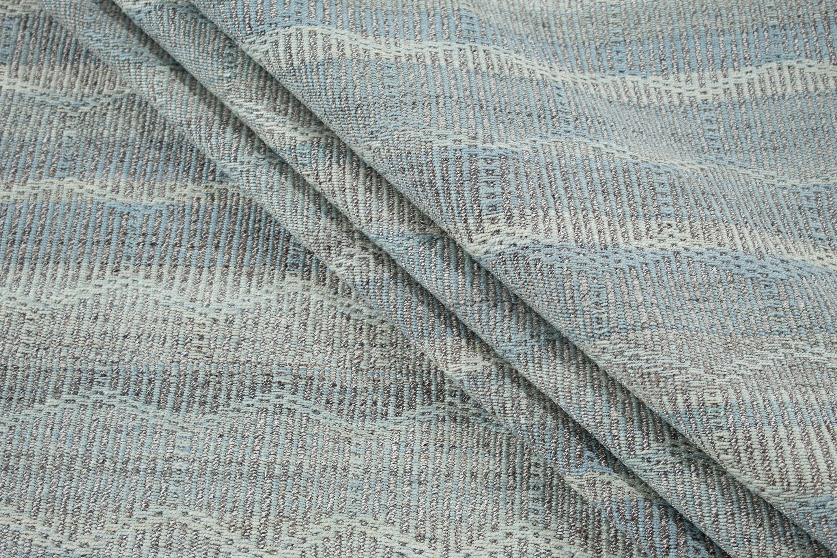 Hand-Woven Mid-Century Modern Handwoven Flat-Weave Honeycomb Pattern Rug in Grey and Blue For Sale