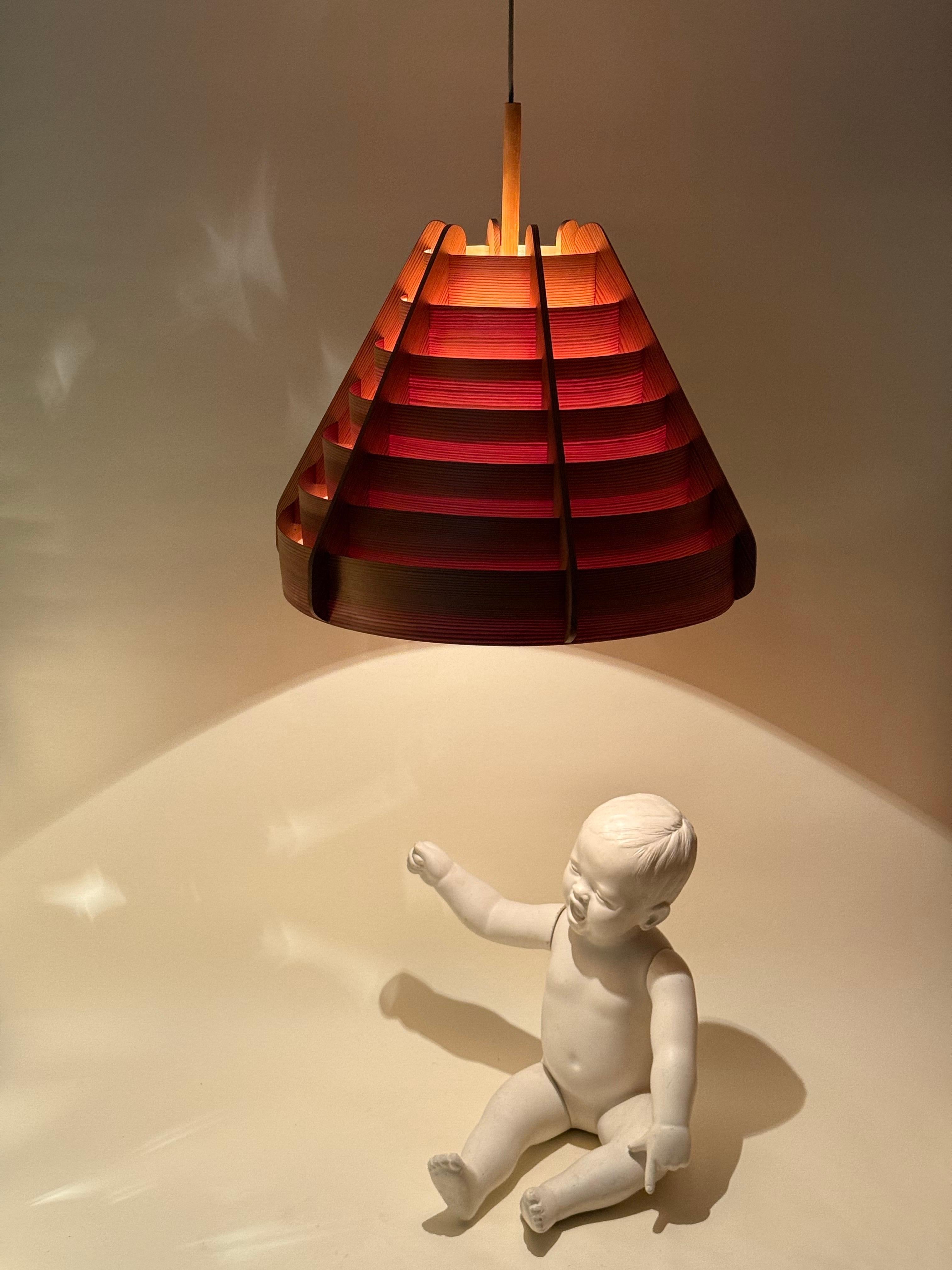 Lampe suspendue en bois du milieu du siècle par Hans-Agne Jakobsson, Suède, années 60 en vente 8