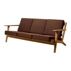 Sofá moderno de mediados de siglo Hans J. Wegner Modelo GE-290 para Getama Gedsted Dinamarca