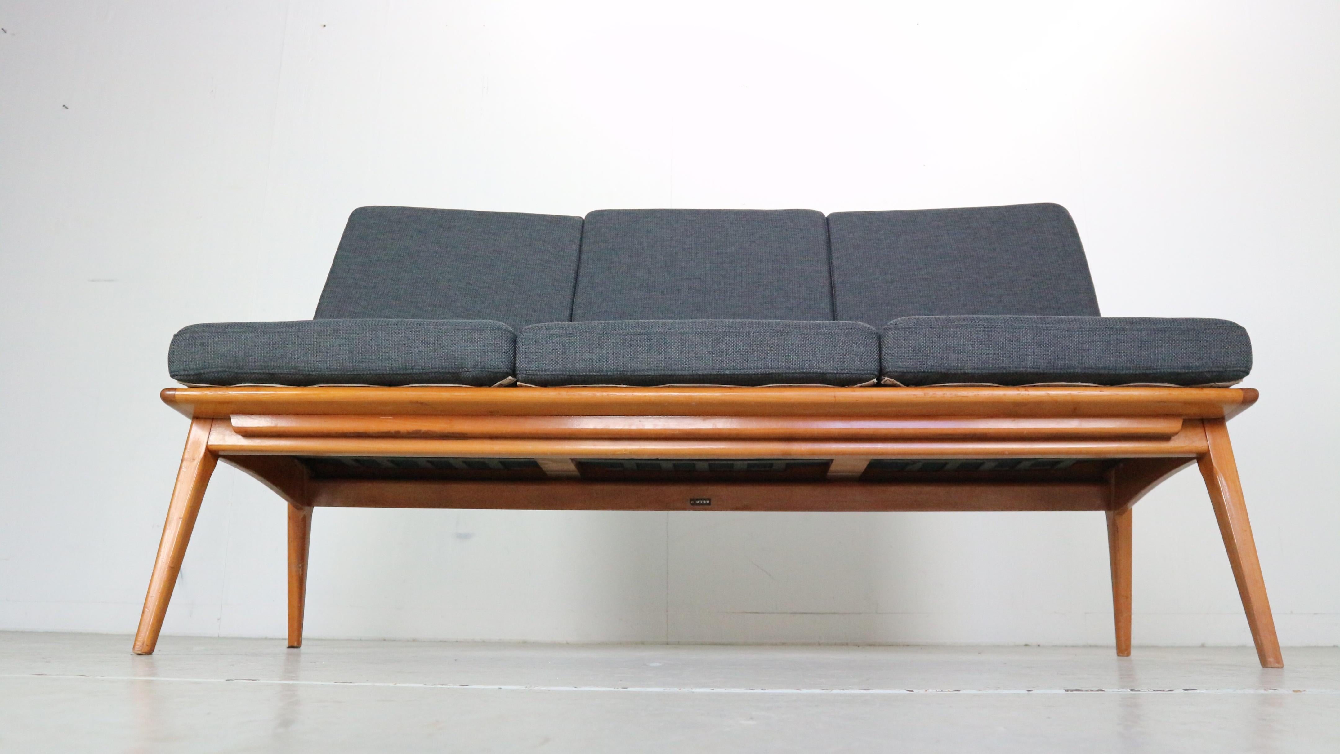 Mid-Century Modern Hans Mitzlaff 1950er Boomerang Sofa für Eugen Schmidt, 1950er Jahre im Zustand „Gut“ im Angebot in The Hague, NL