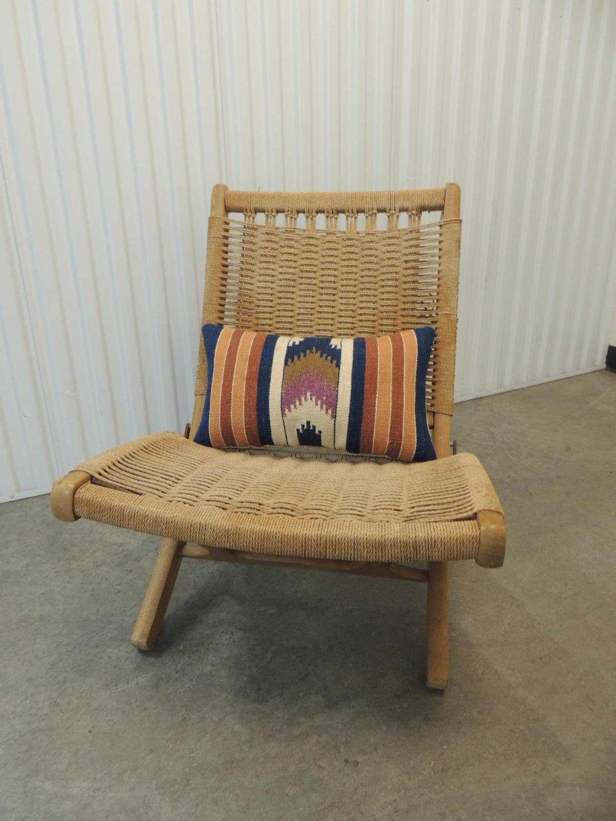 Mid-Century Modern Hans Wegner Style Chair 1