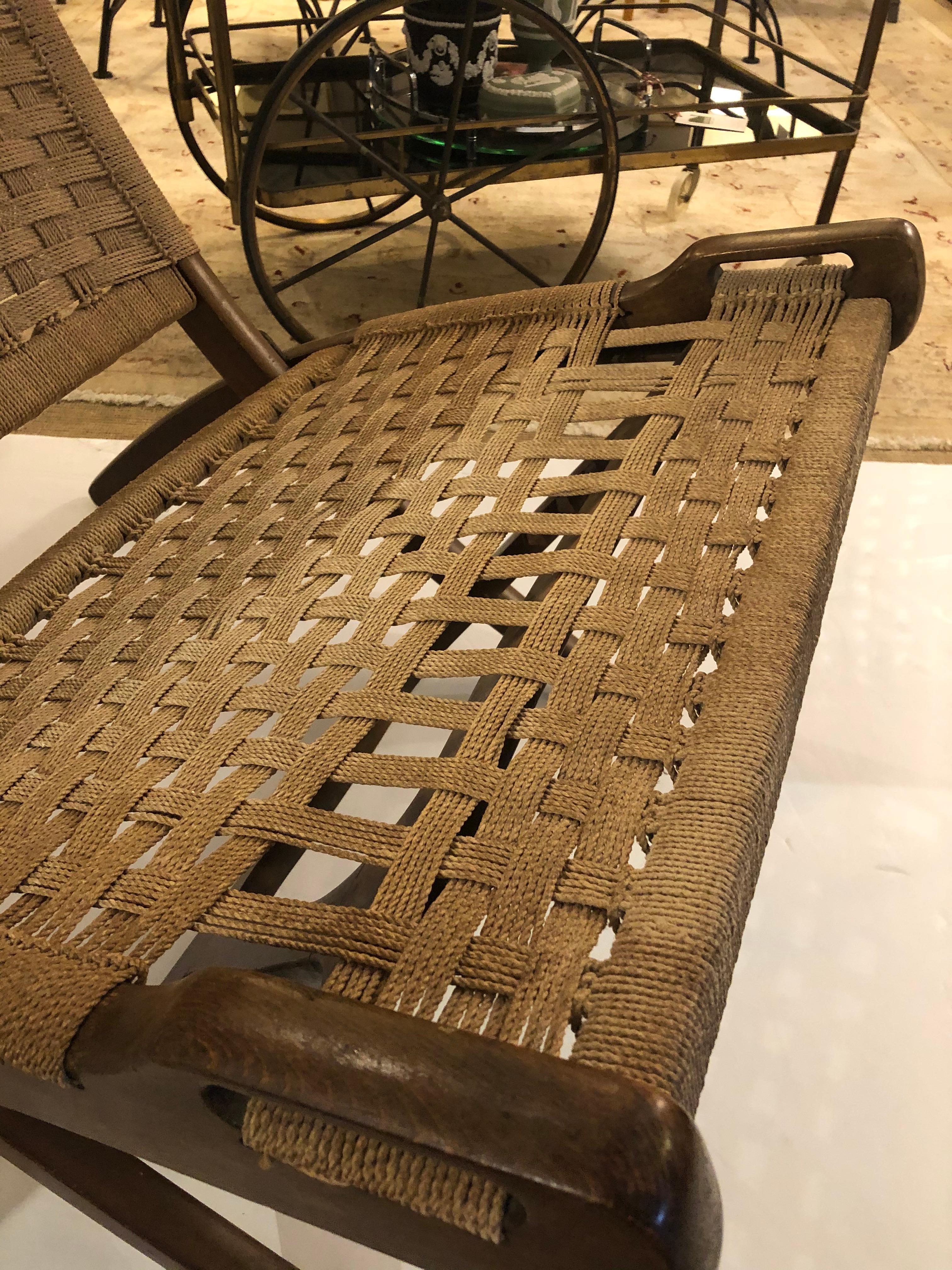 Mid-Century Modern Hans Wegner Style Oak and Rope Folding Lounge Chair 3