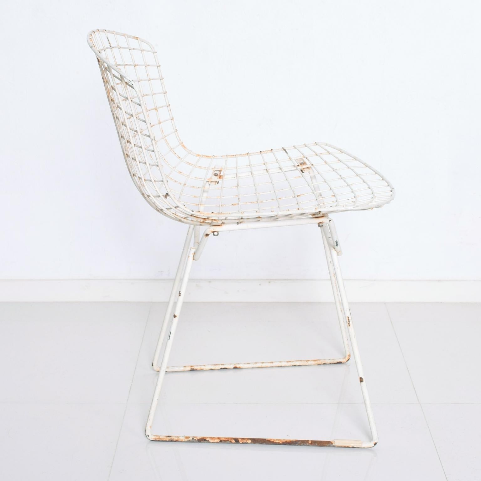 Mid-20th Century Harry Bertoia Industrial Wire Side Chair White Knoll Classic 1950s