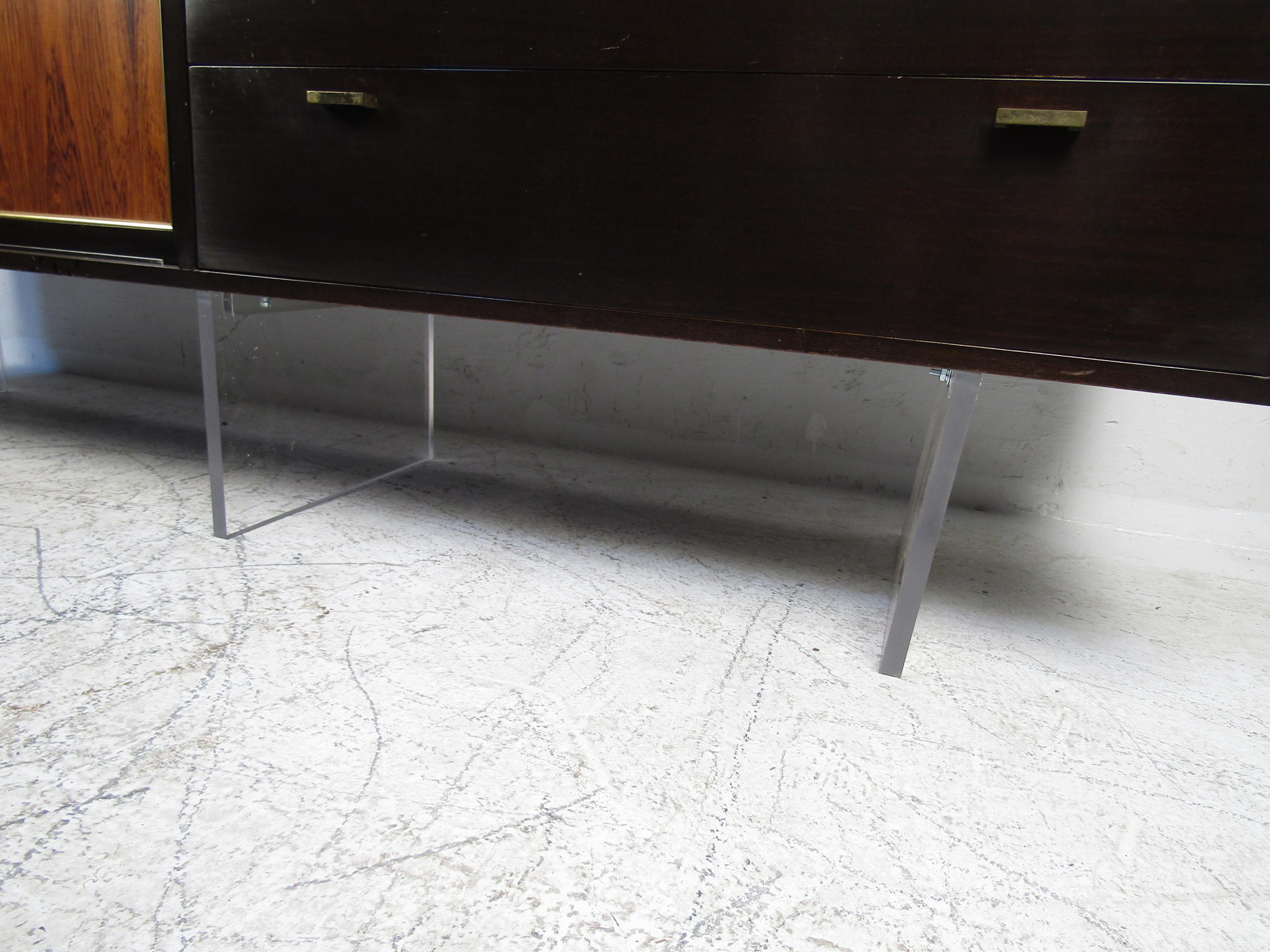 Mid-Century Modern Harvey Probber Credenza For Sale 6