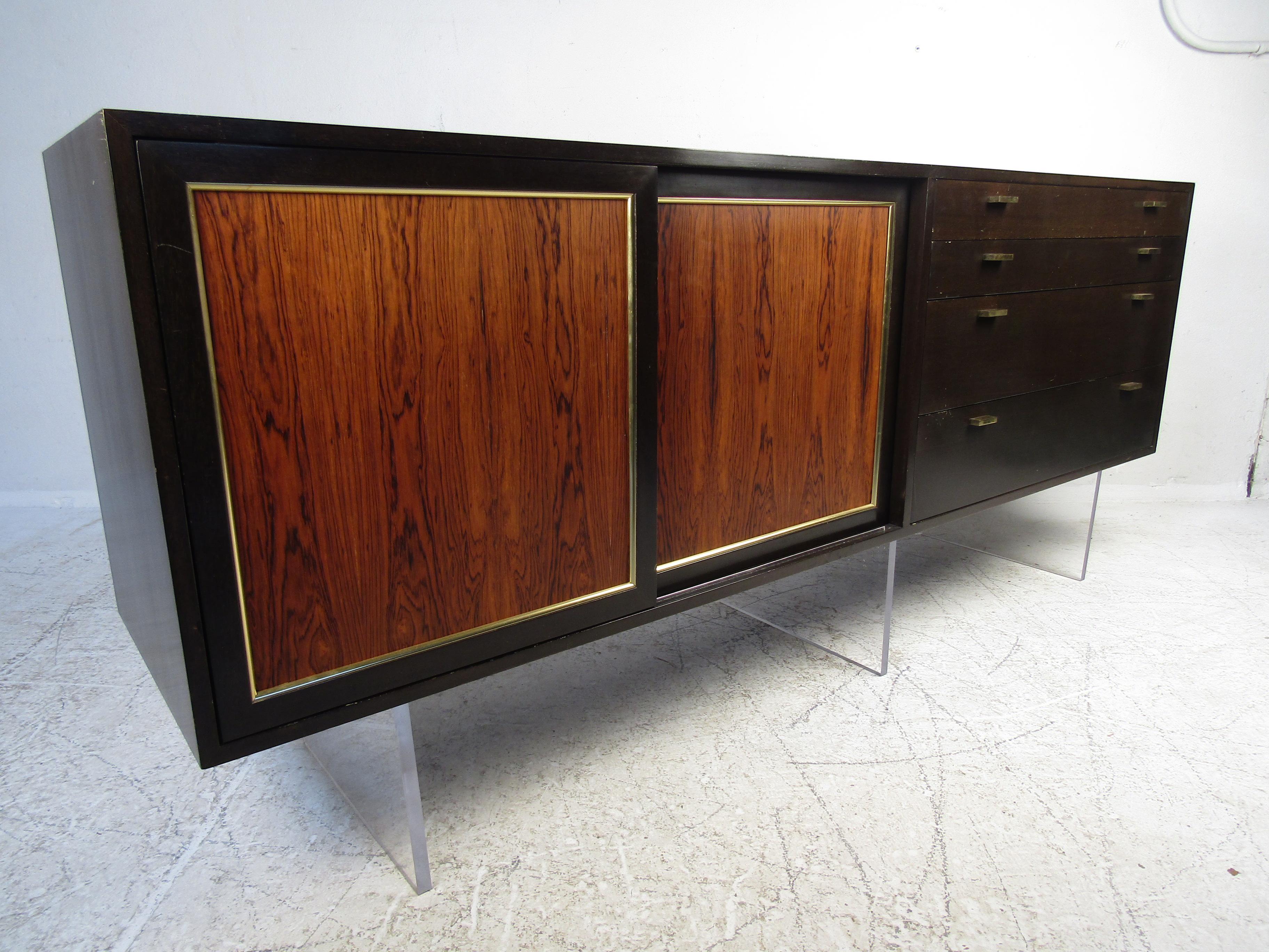 Mid-Century Modern Harvey Probber Credenza For Sale 7