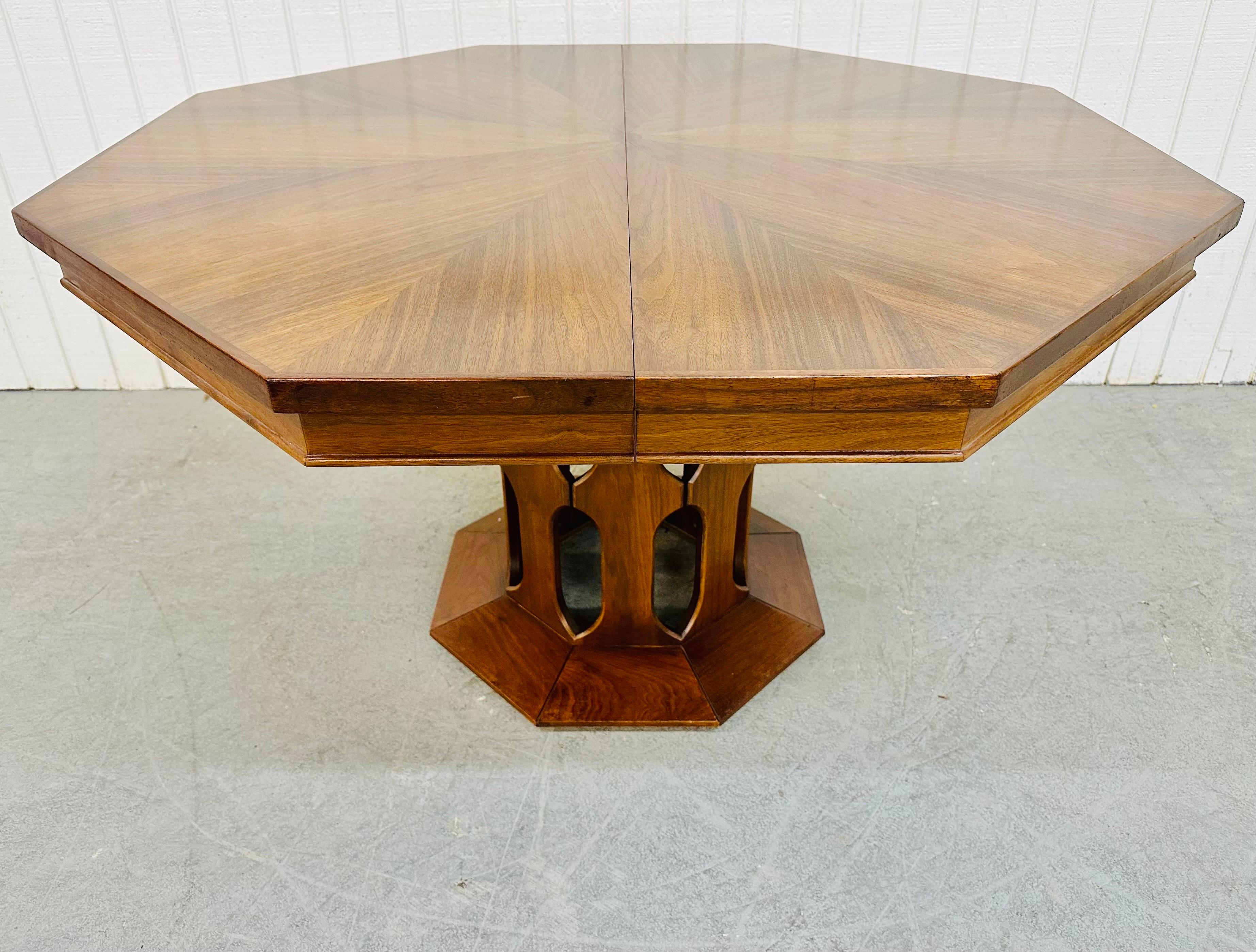 Mid-Century Modern Harvey Probber Style Walnut Dining Table 8