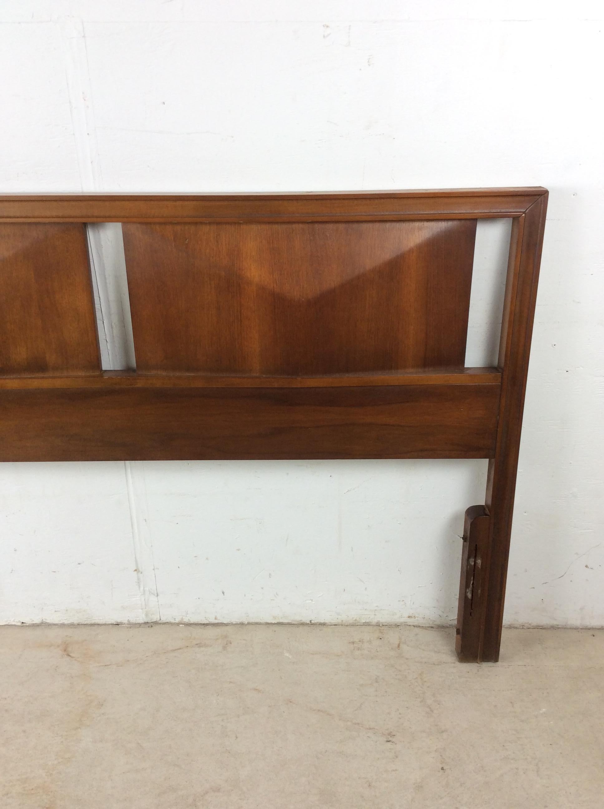 Américain Mid Century Modern Headboard & Footboard with Beveled Detailing by Johnson Carpe en vente