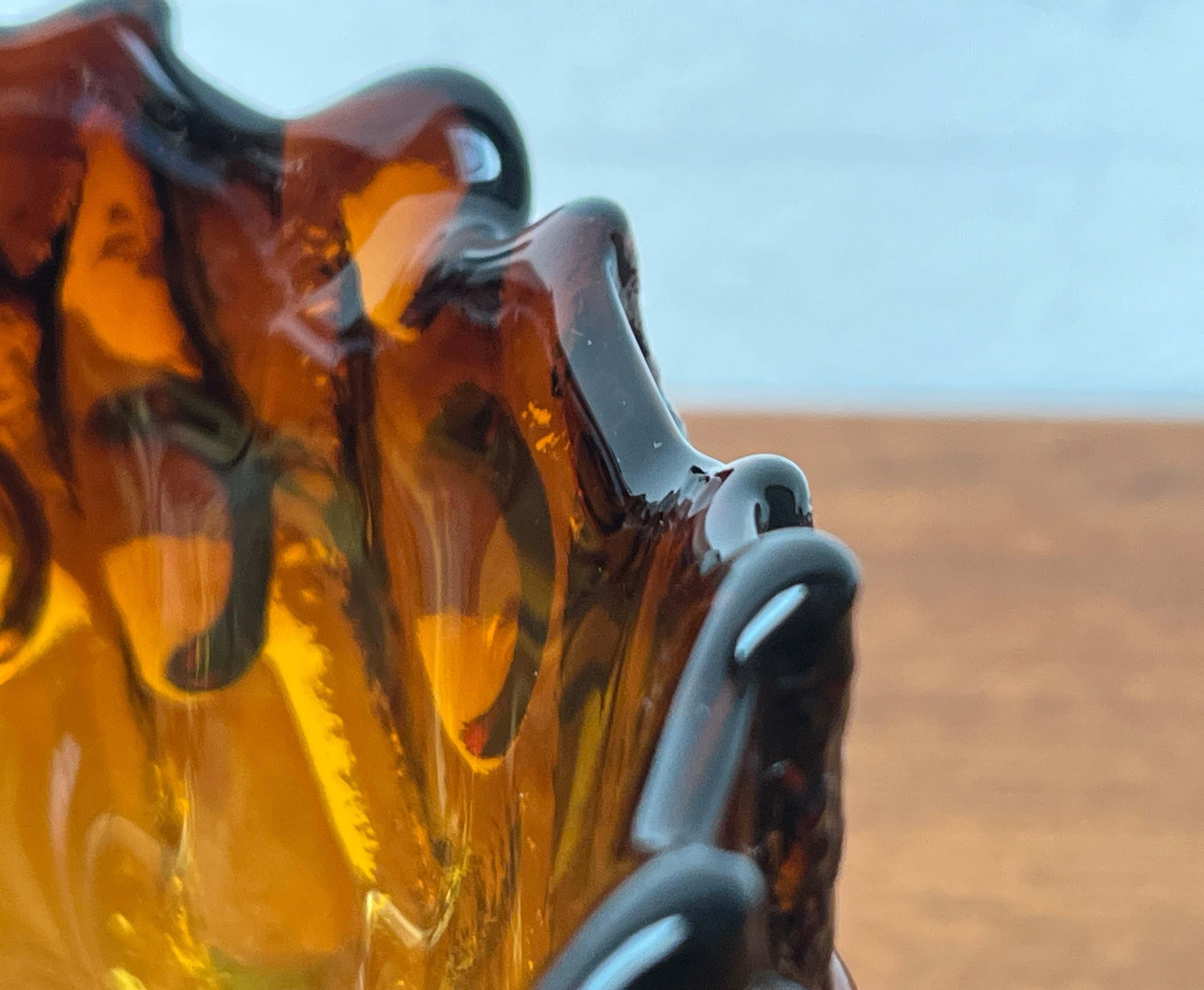 Ciotola in vetro artistico pesante di metà secolo con disegno di albero Kai Blomqvist Kumela in vendita 6