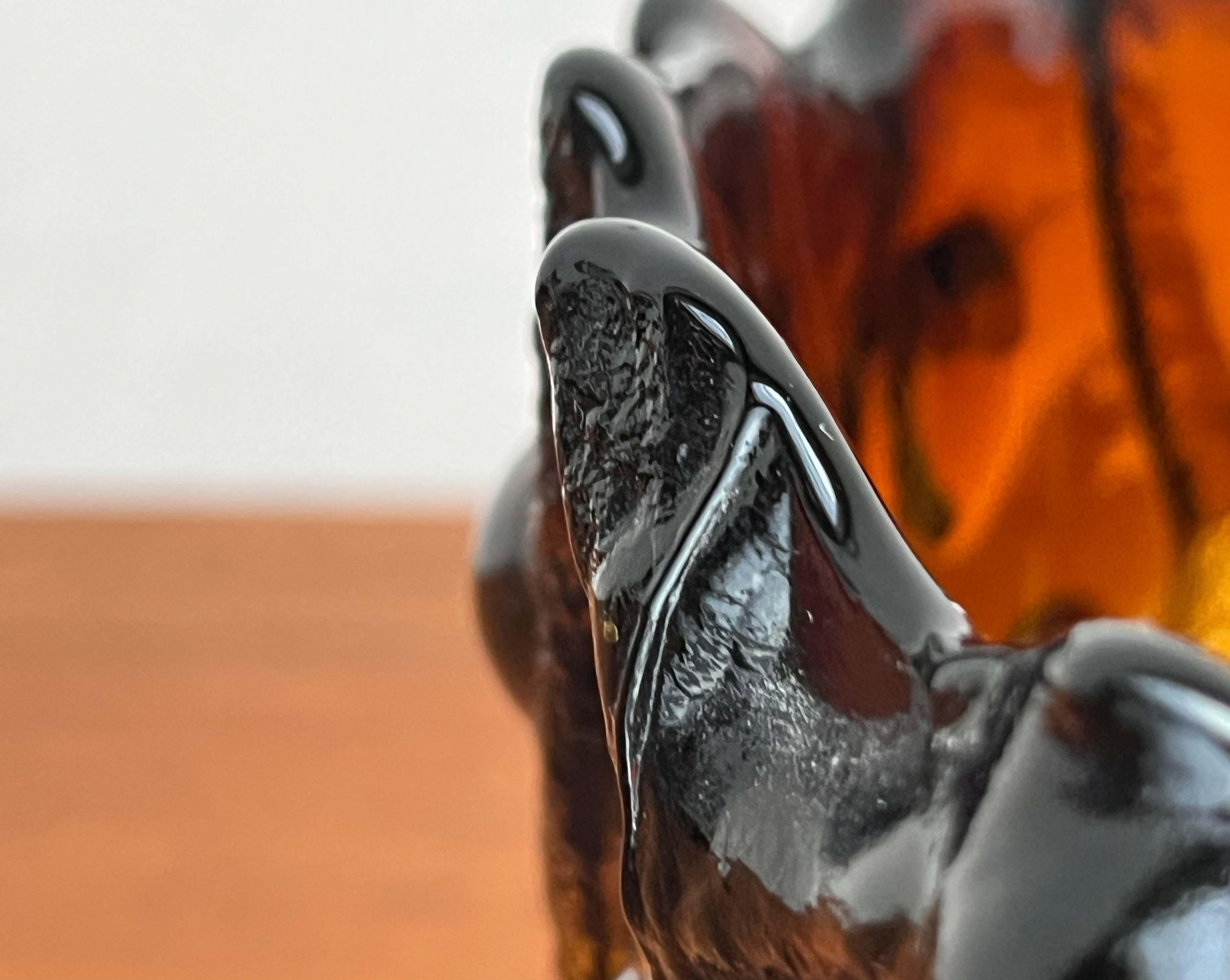 Ciotola in vetro artistico pesante di metà secolo con disegno di albero Kai Blomqvist Kumela in vendita 7