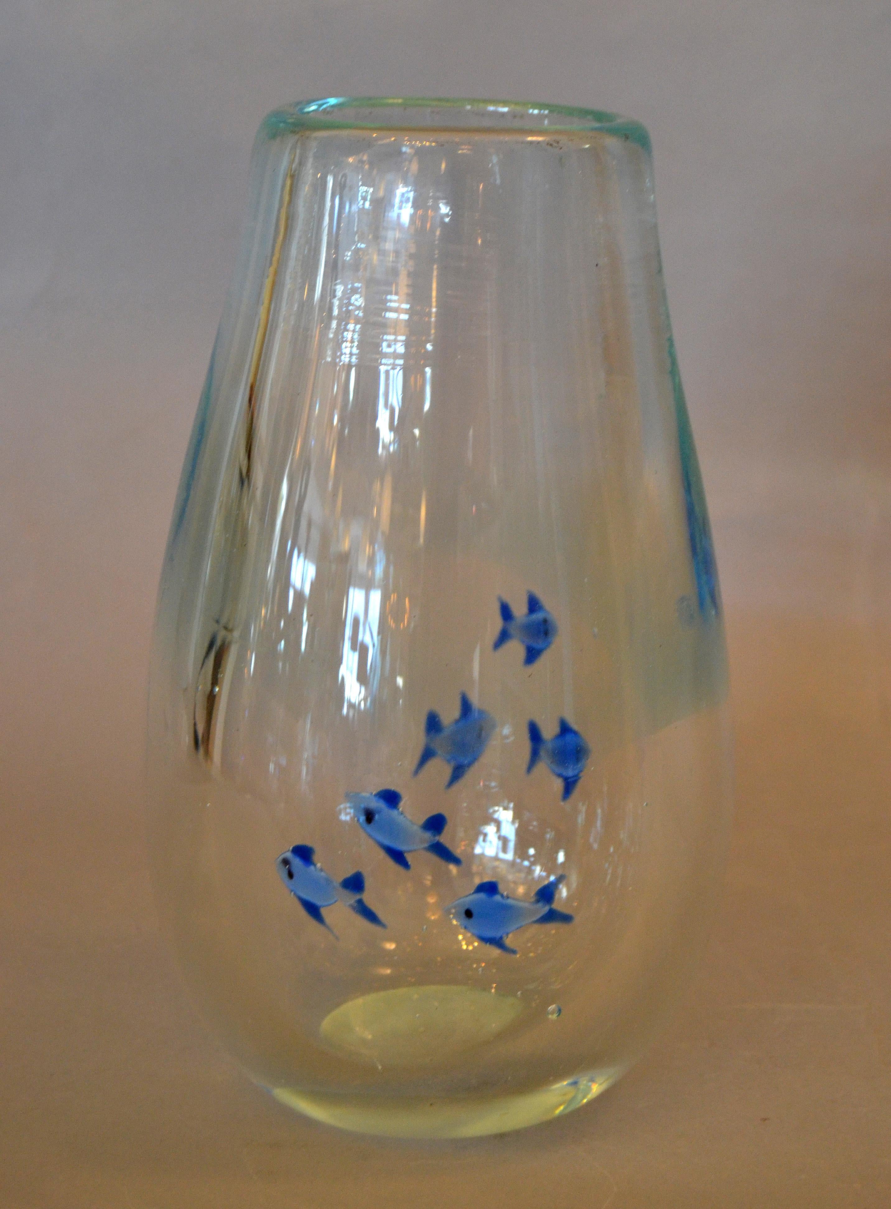 Mid-Century Modern Heavy Blown Clear Glass Studio Piece Blue Fish Vase, Italy 2