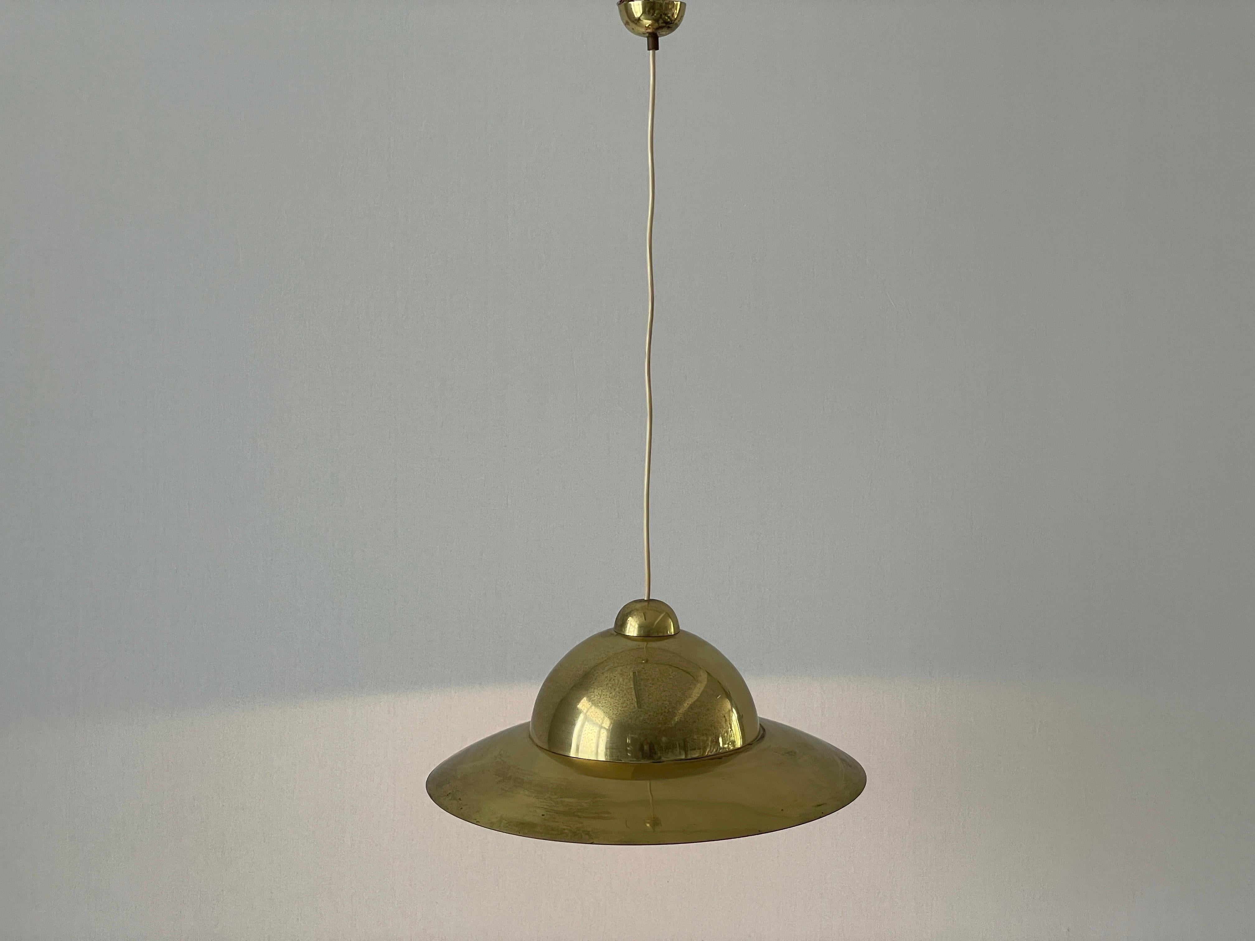 Lampada a sospensione in ottone pesante moderna di metà secolo, anni '60, Italia in vendita 3