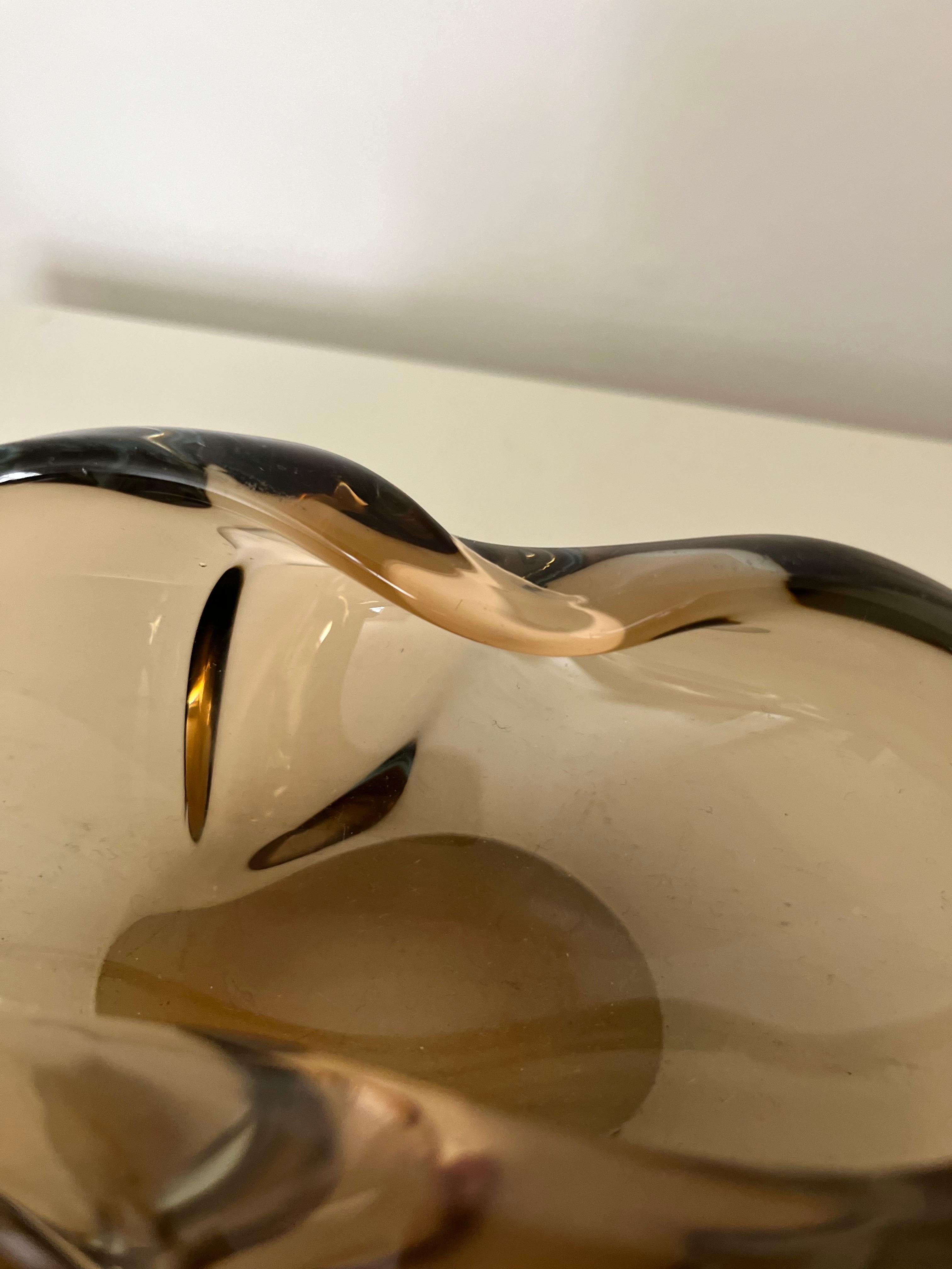 Mid-Century Modern Heavy Sculptural Glass Bowl, Finland, 1960s For Sale 2