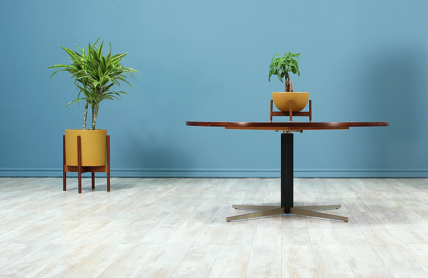 Mid-Century Modern Height-Adjustable Rosewood Dining / Coffee Table 3