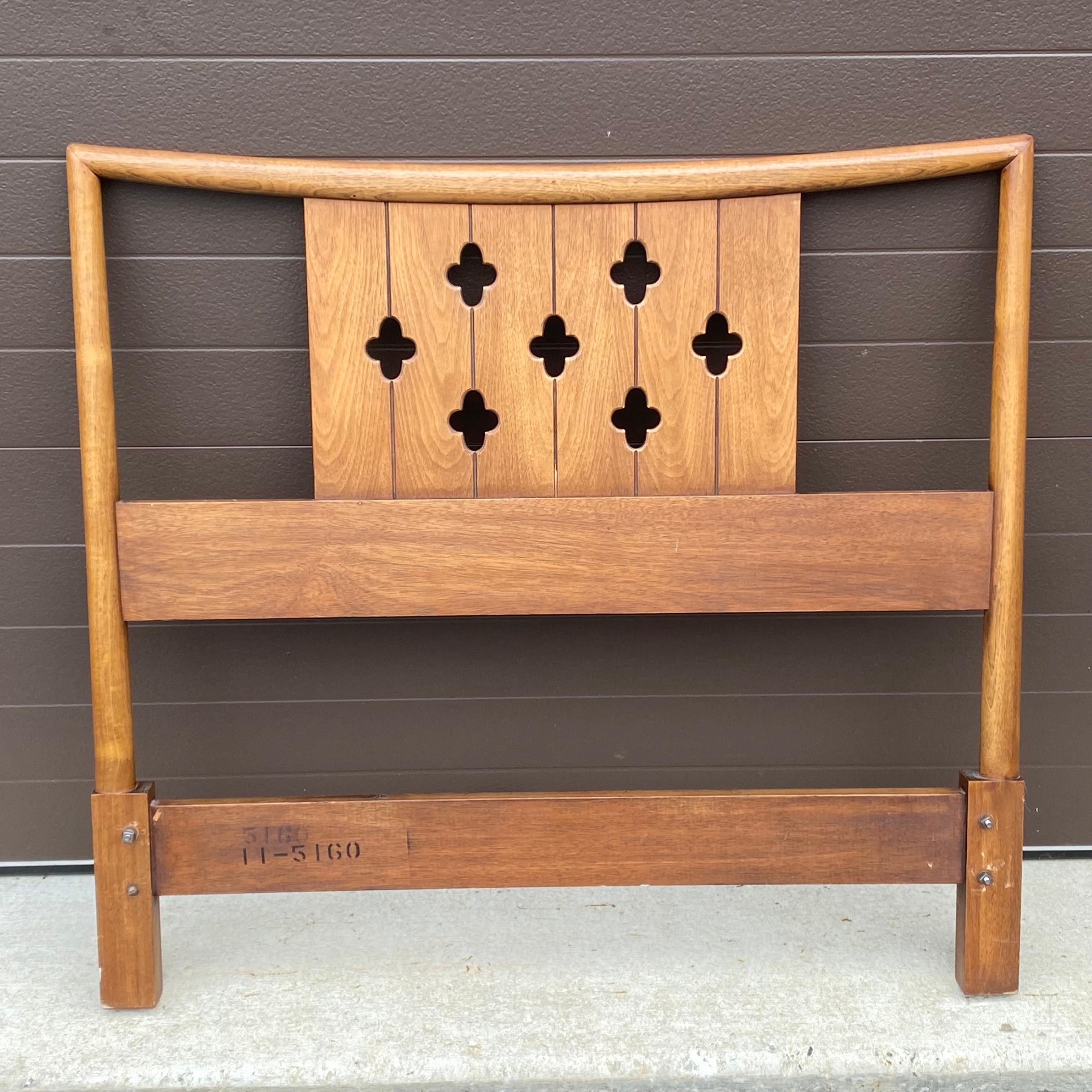 Wood Mid-Century Modern Henredon Circa 60 Twin Headboard For Sale