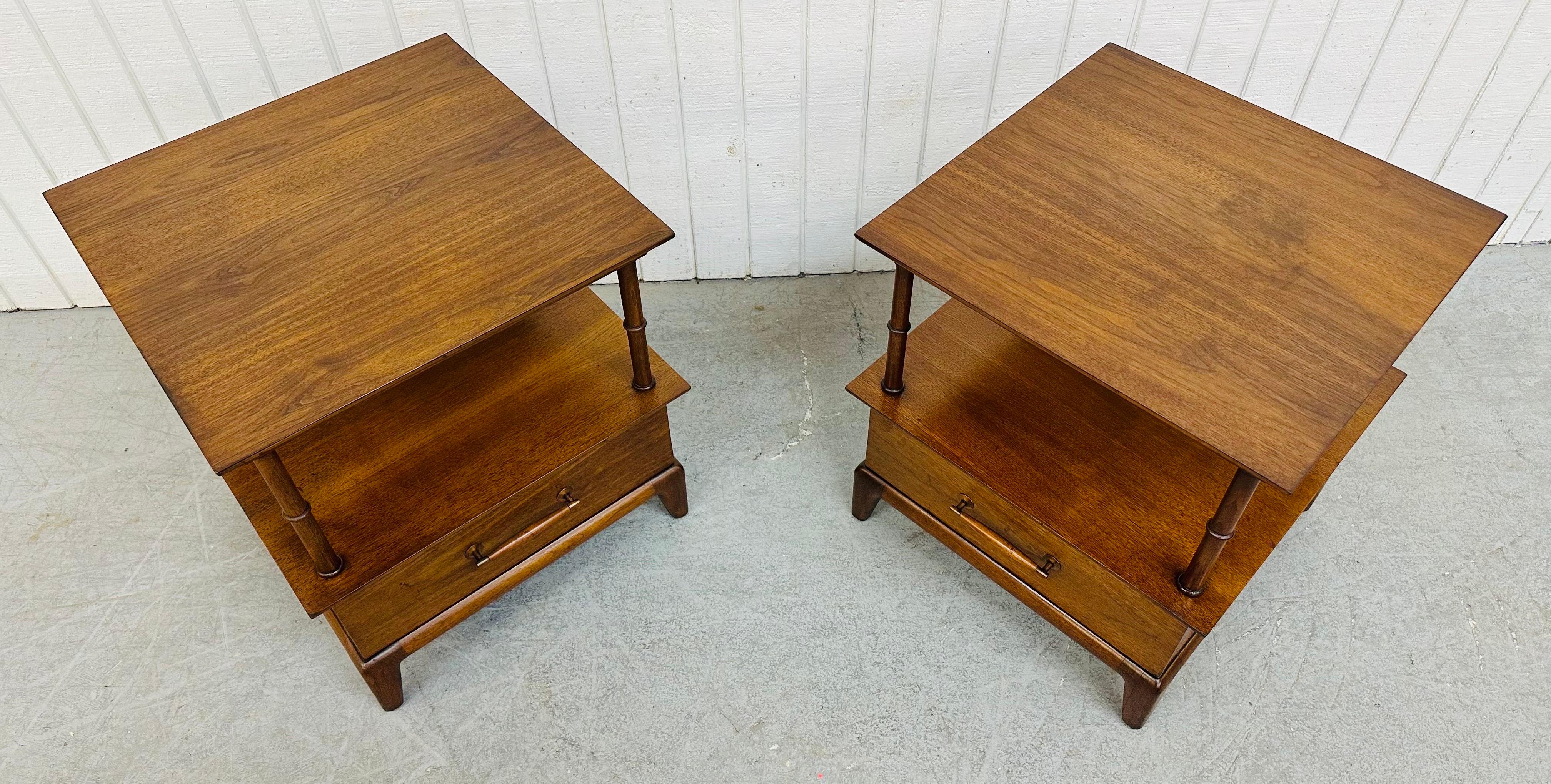 20th Century Mid-Century Modern Henredon Walnut Nightstands - Set of 2