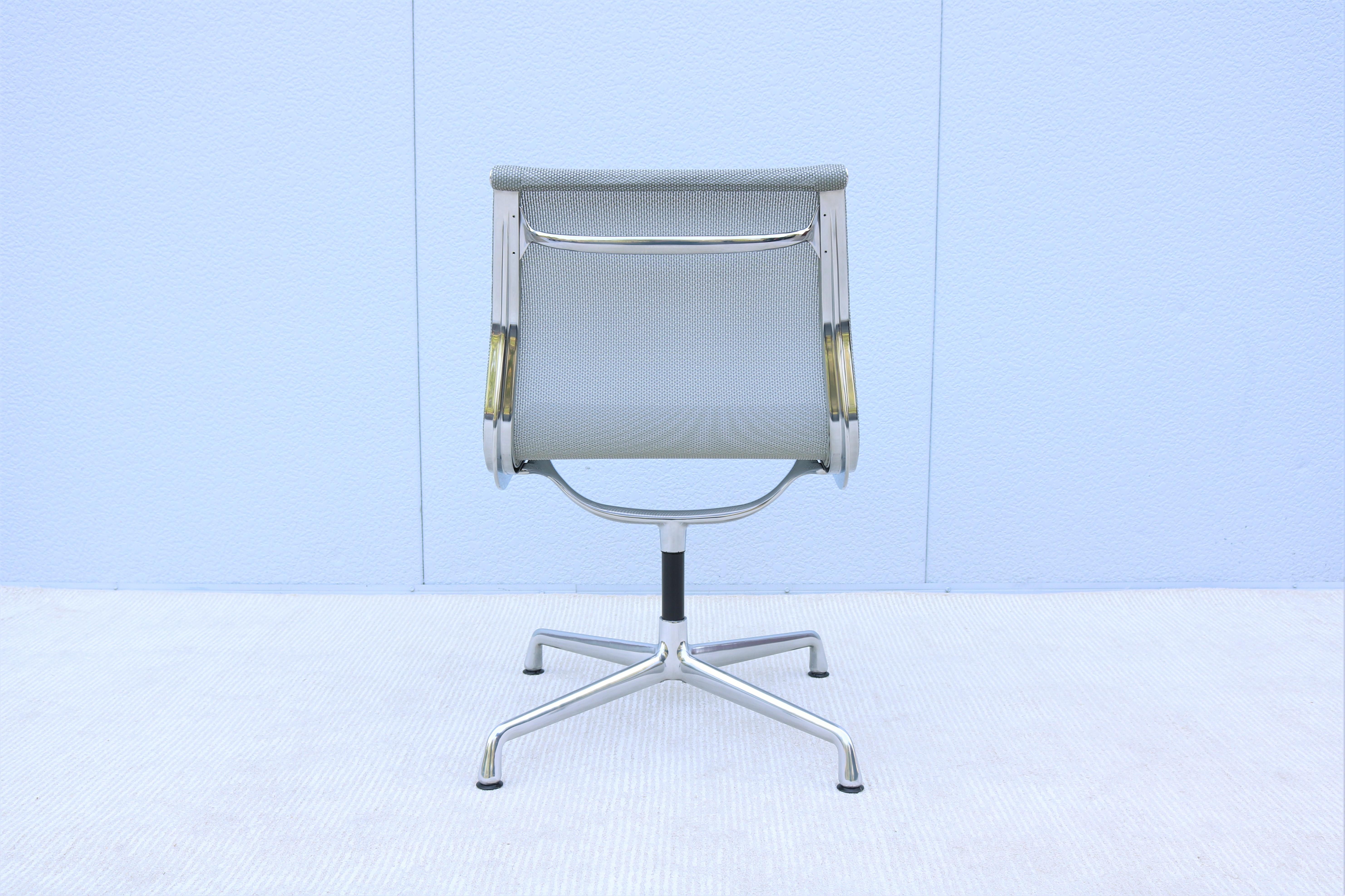 Mid-Century Modern Herman Miller Eames Aluminum Group Mesh Armless Side Chair 1