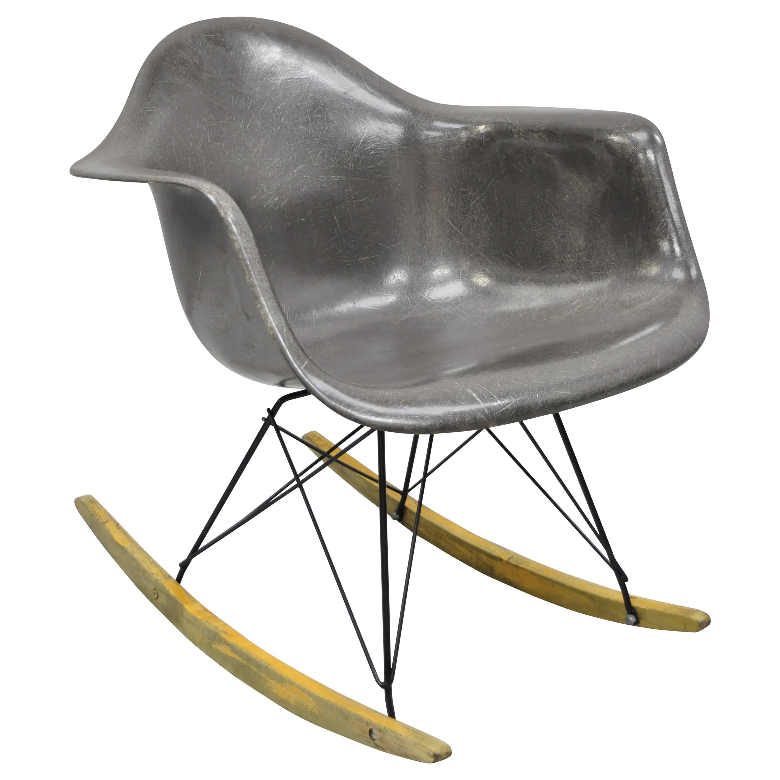 Mid-Century Modern Herman Miller Eames Black Fiberglass RAR Rocker Rocking Chair