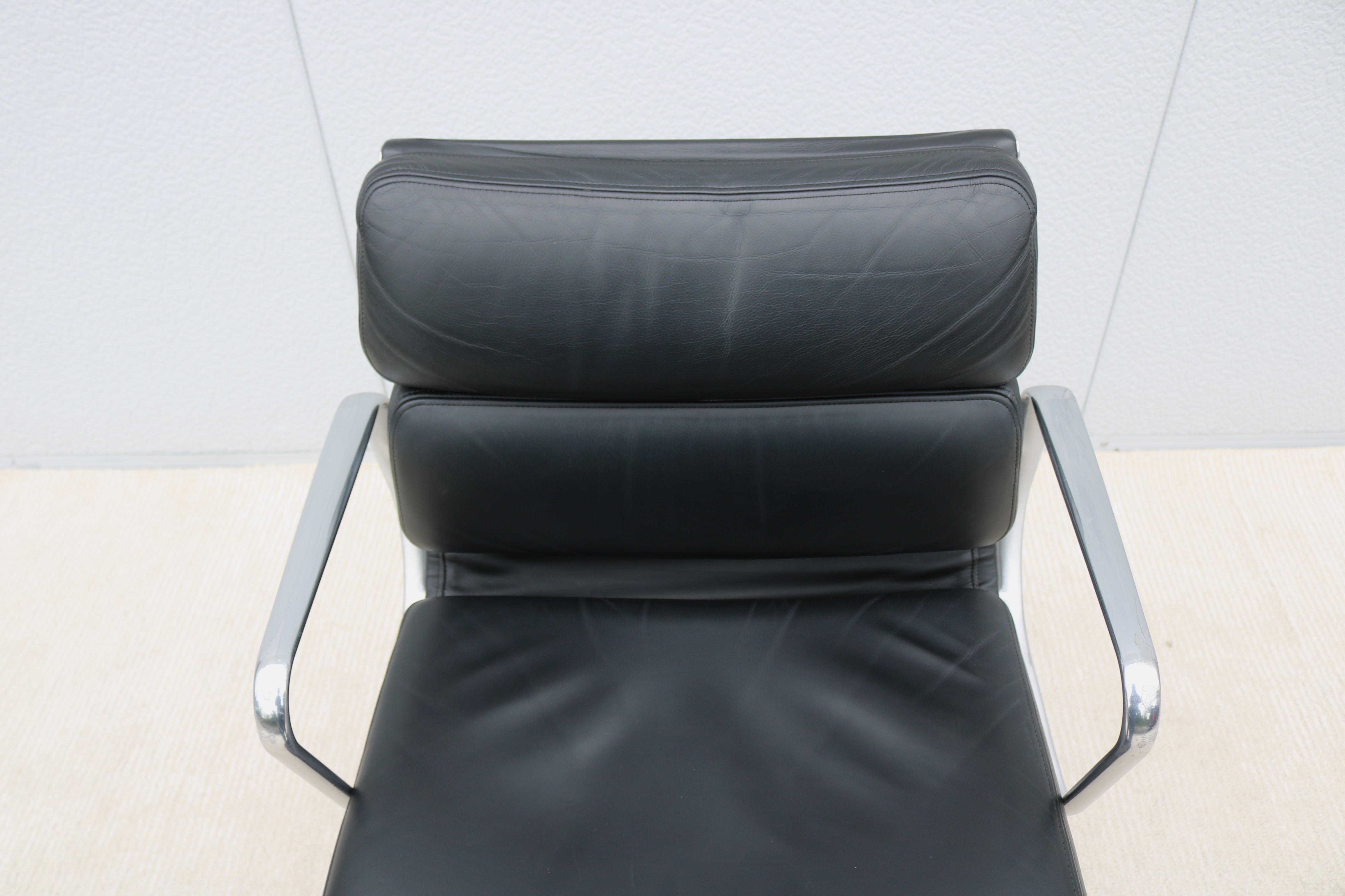 Mid-Century Modern Herman Miller Eames Soft Pad Black Leather Management Chair 6