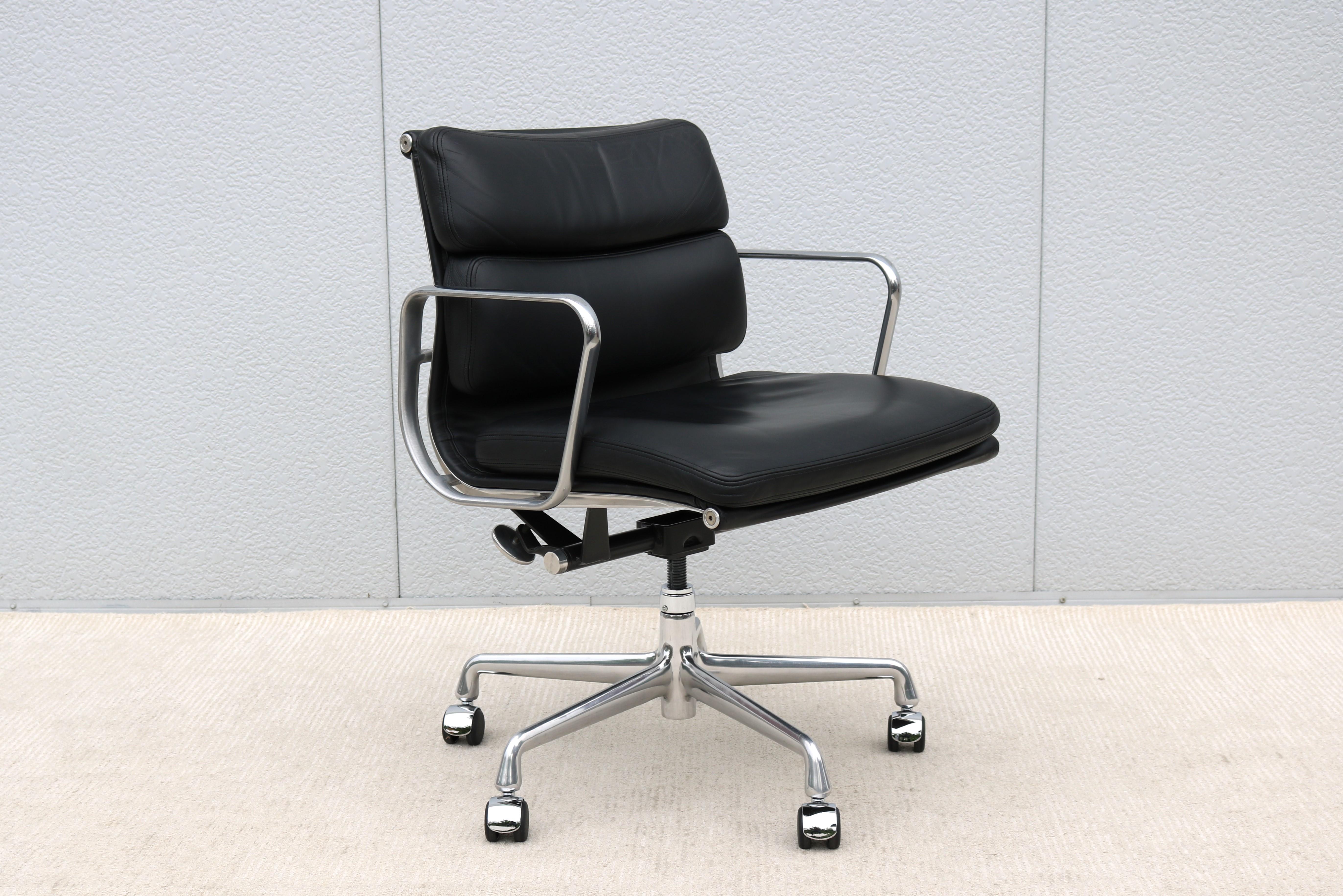 Polished Mid-Century Modern Herman Miller Eames Soft Pad Black Leather Management Chair