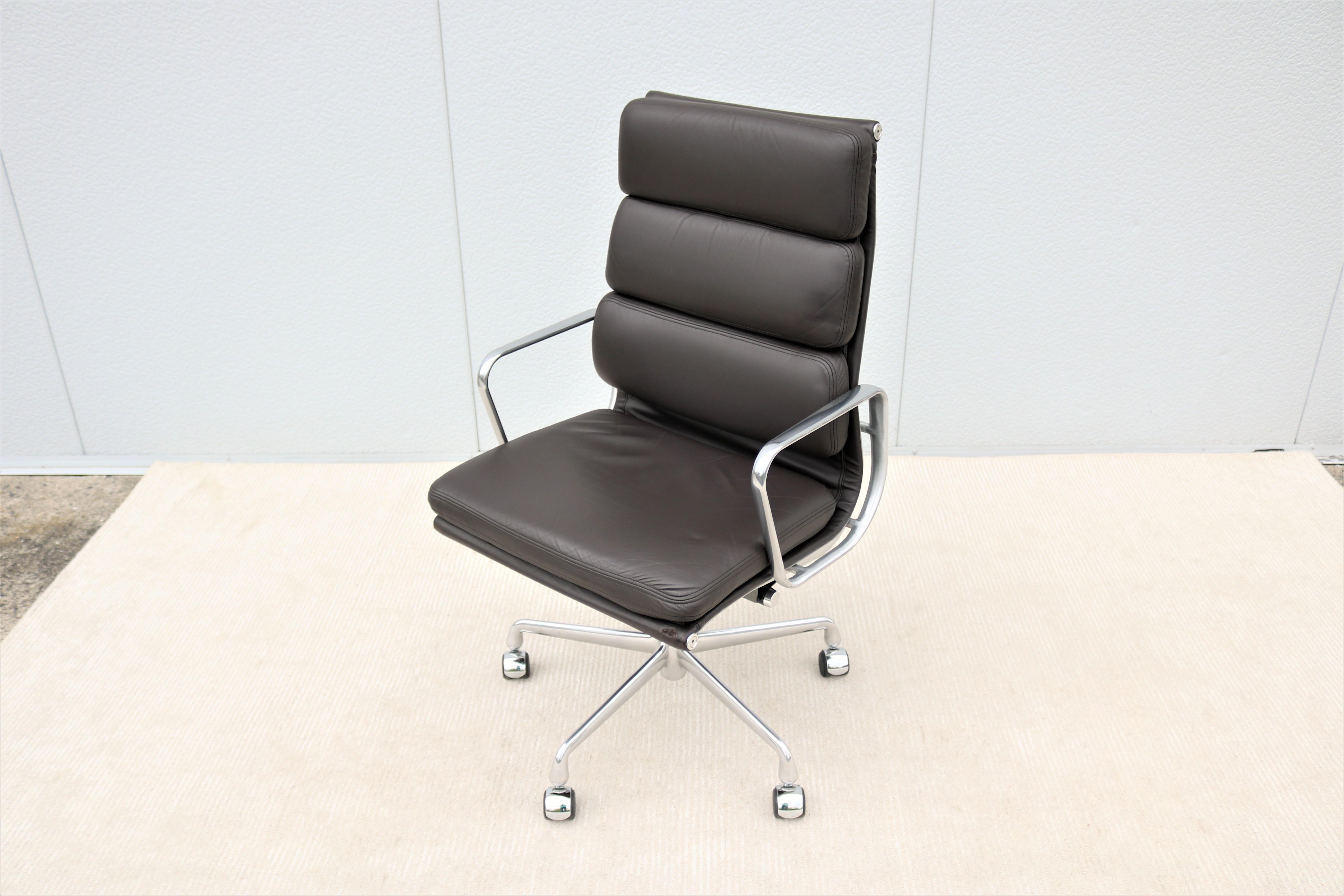 Contemporary Mid-Century Modern Herman Miller Eames Soft Pad Brown Leather Executive Chair