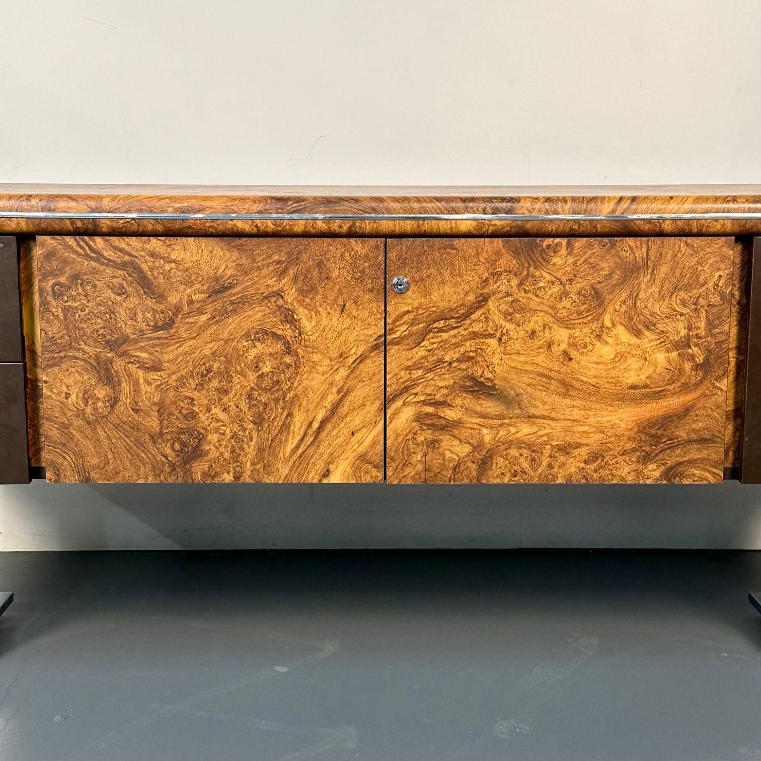 Leif Jacobsen Style, Mid-Century Modern, Credenza, Burlwood, Canada, 1950s For Sale 8