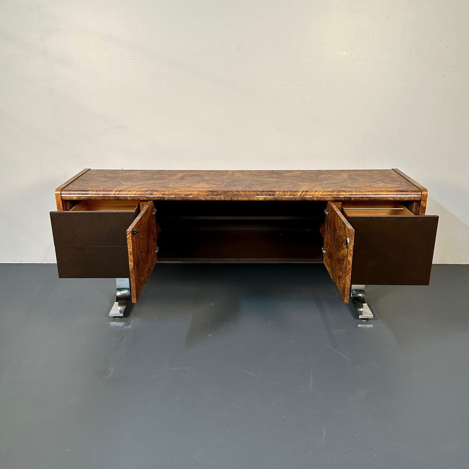 Leif Jacobsen Style, Mid-Century Modern, Credenza, Burlwood, Canada, 1950s For Sale 9